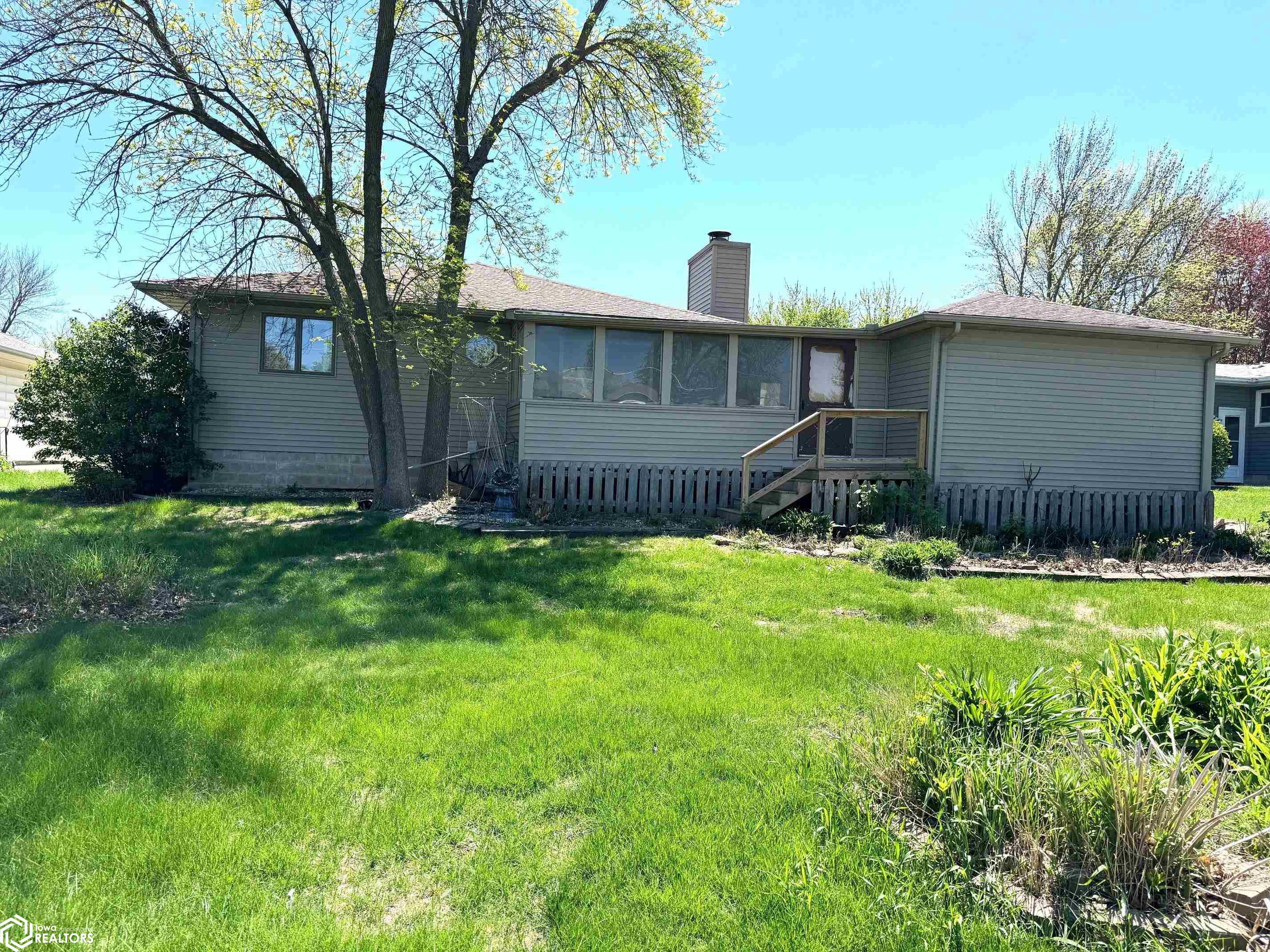 1221 E Linden Street, Algona, Iowa image 9