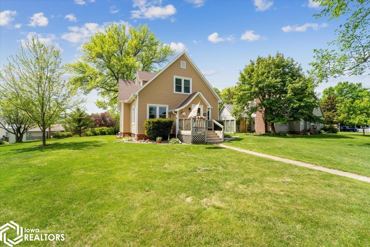 1010 12th Street, Eldora, Iowa image 1