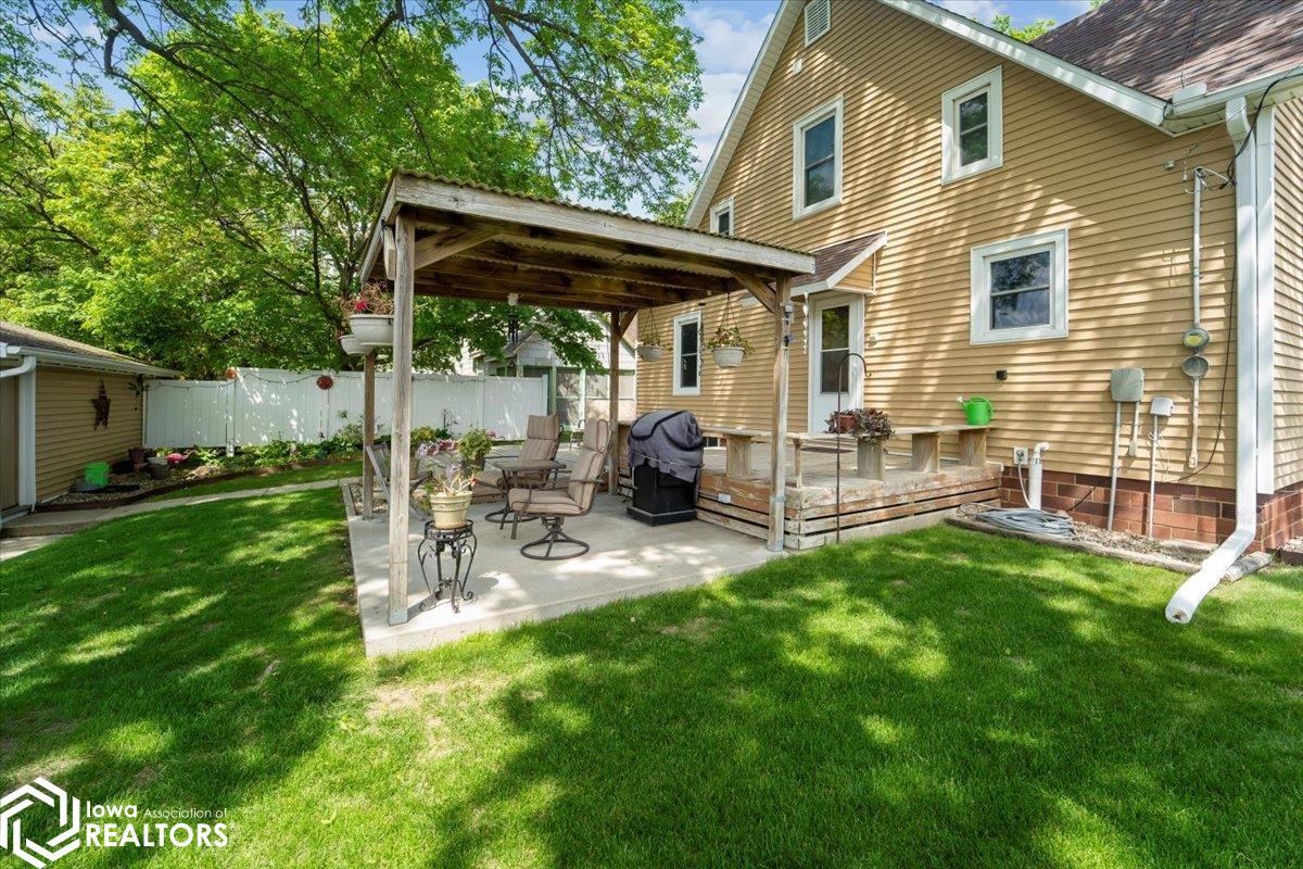 1010 12th Street, Eldora, Iowa image 27