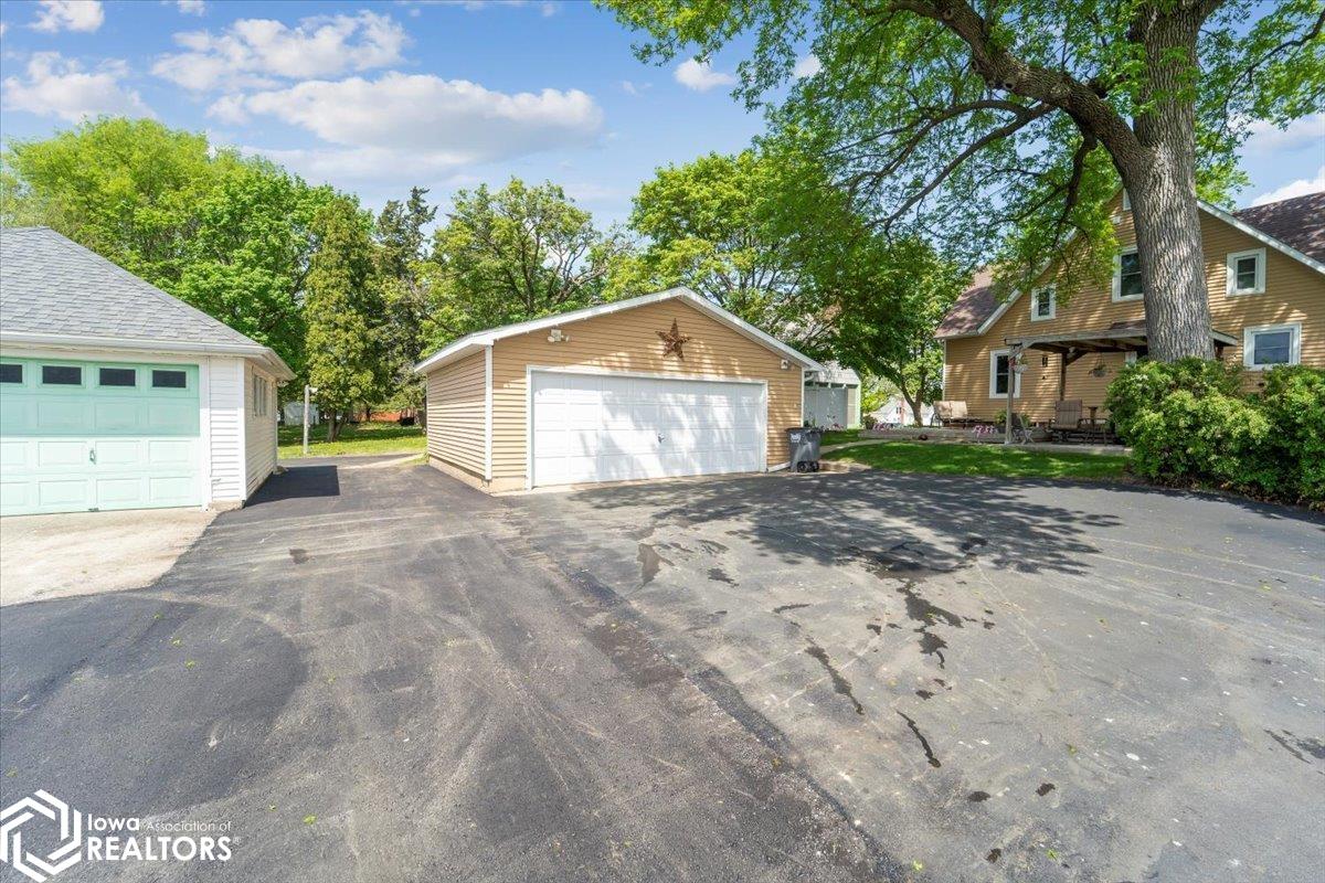1010 12th Street, Eldora, Iowa image 29