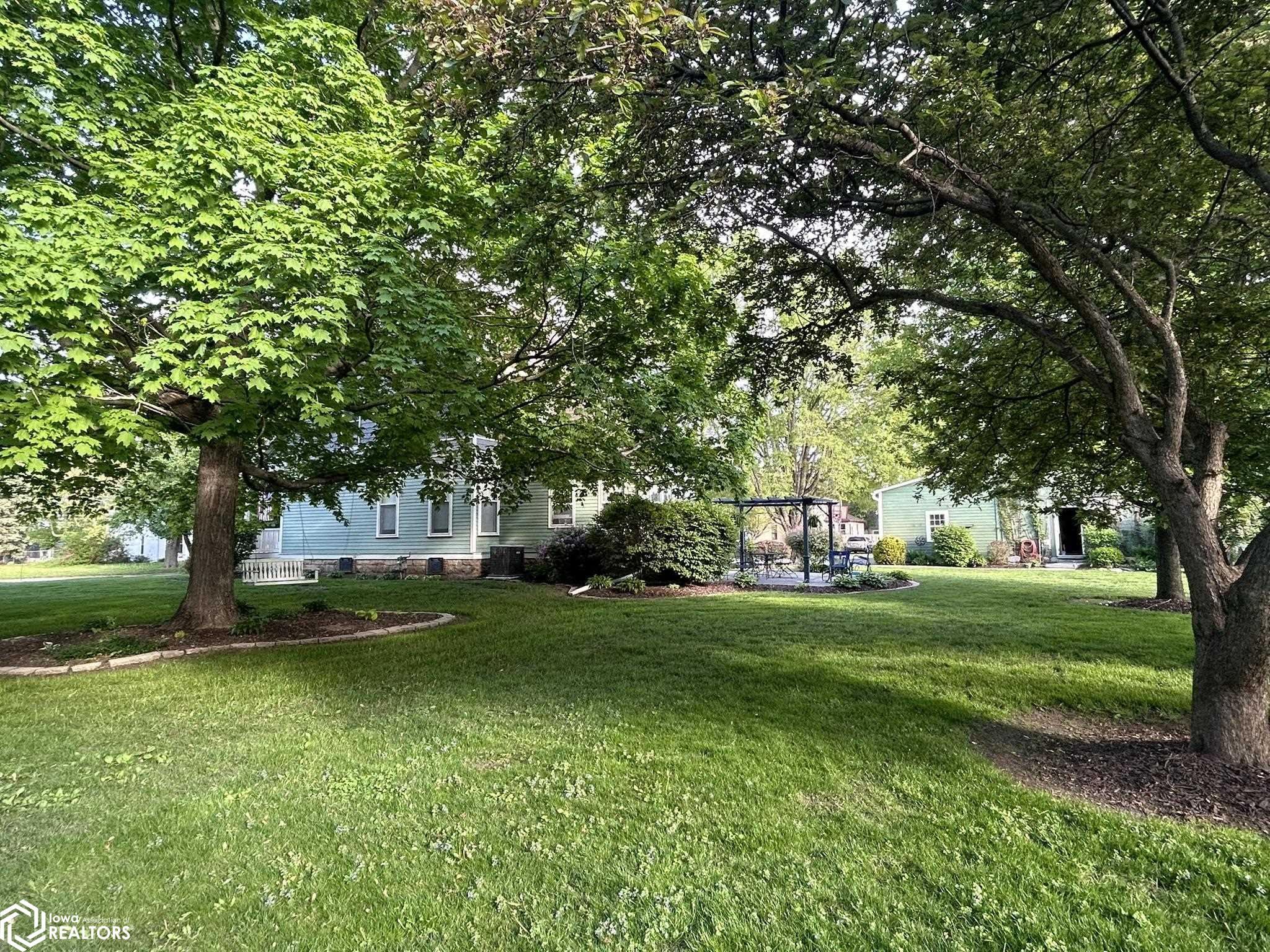 327 S 2nd Street, Wapello, Iowa image 6