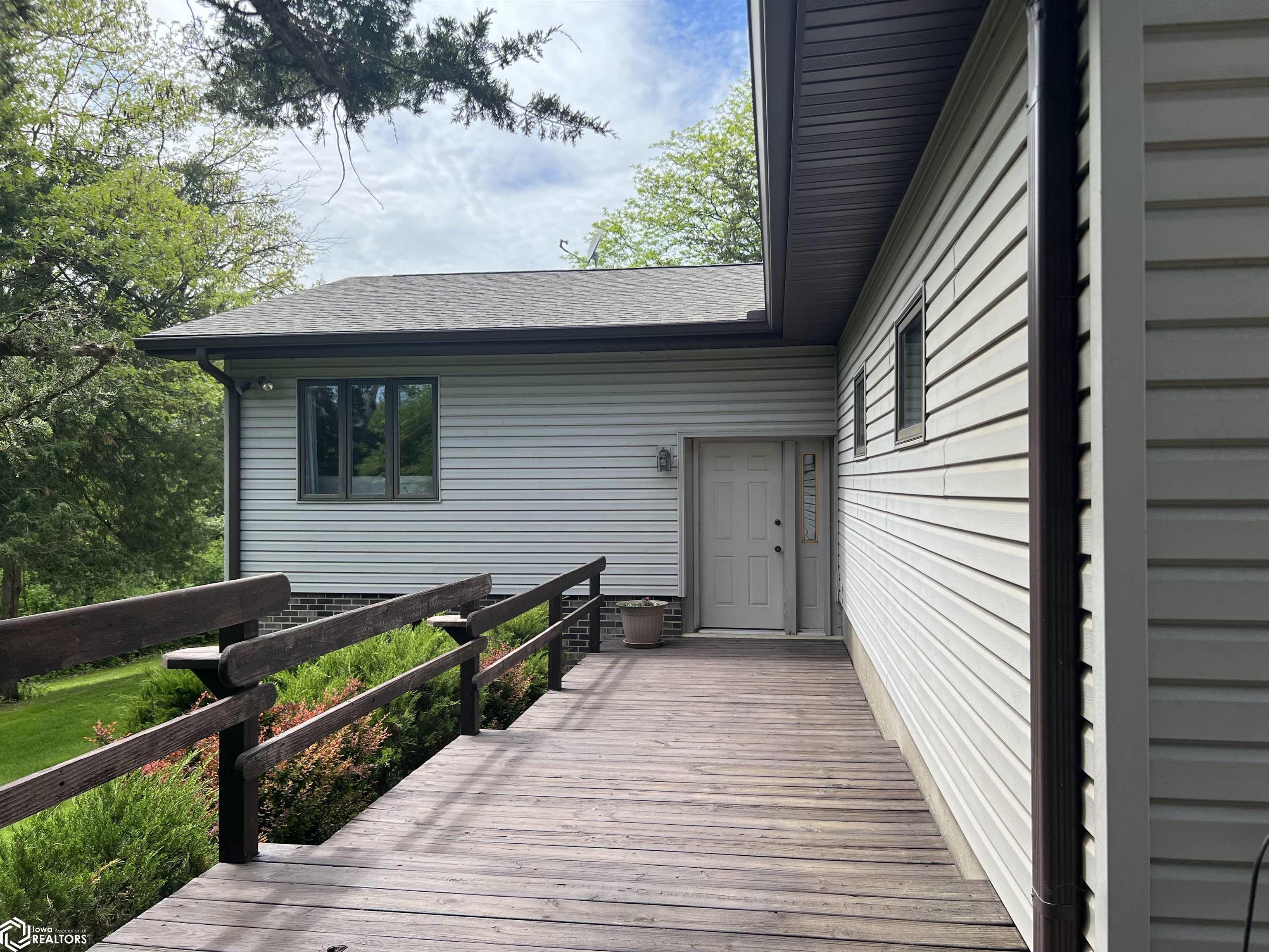 3503 Wirtz Lane, Keokuk, Iowa image 1