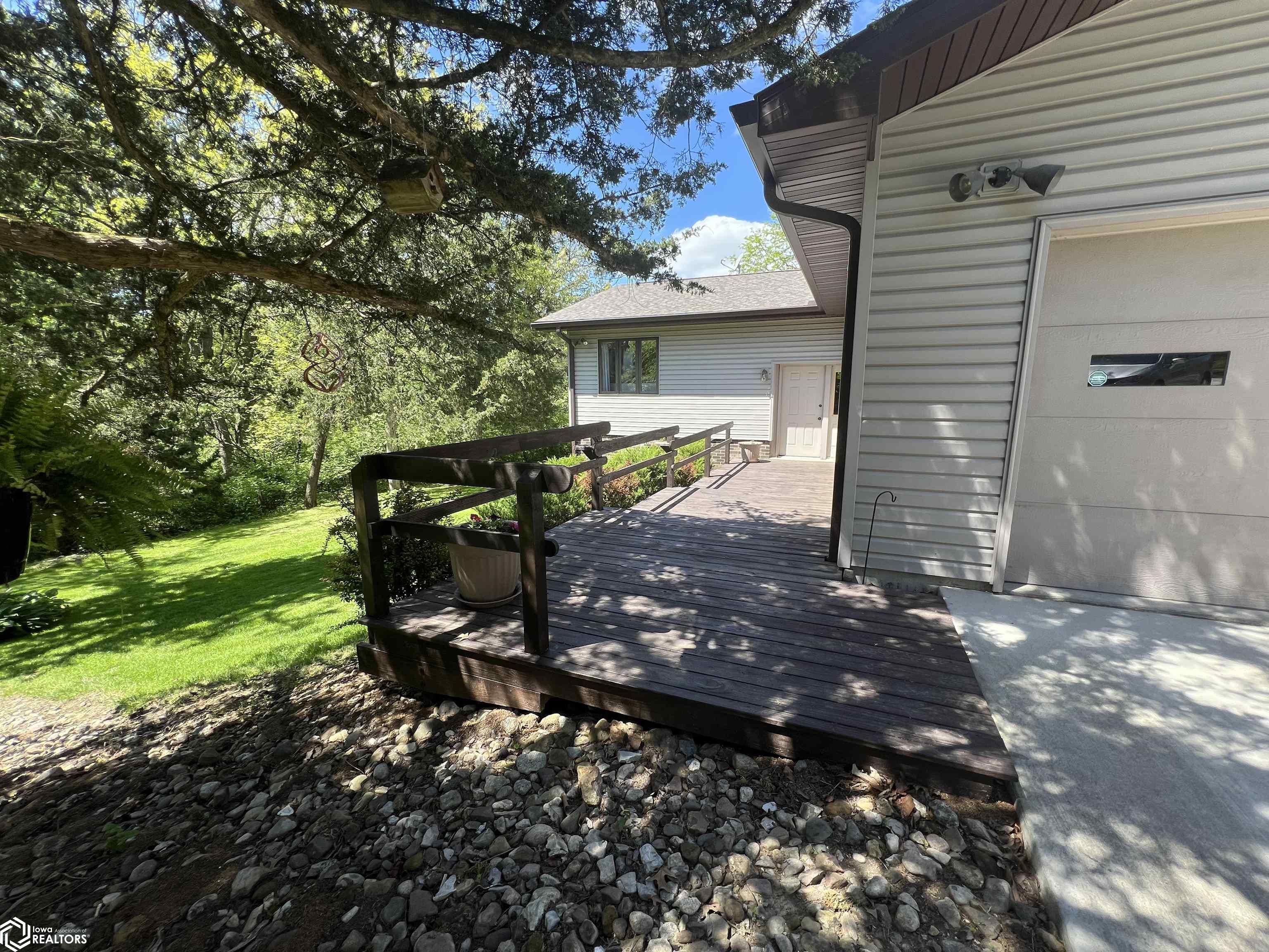 3503 Wirtz Lane, Keokuk, Iowa image 4