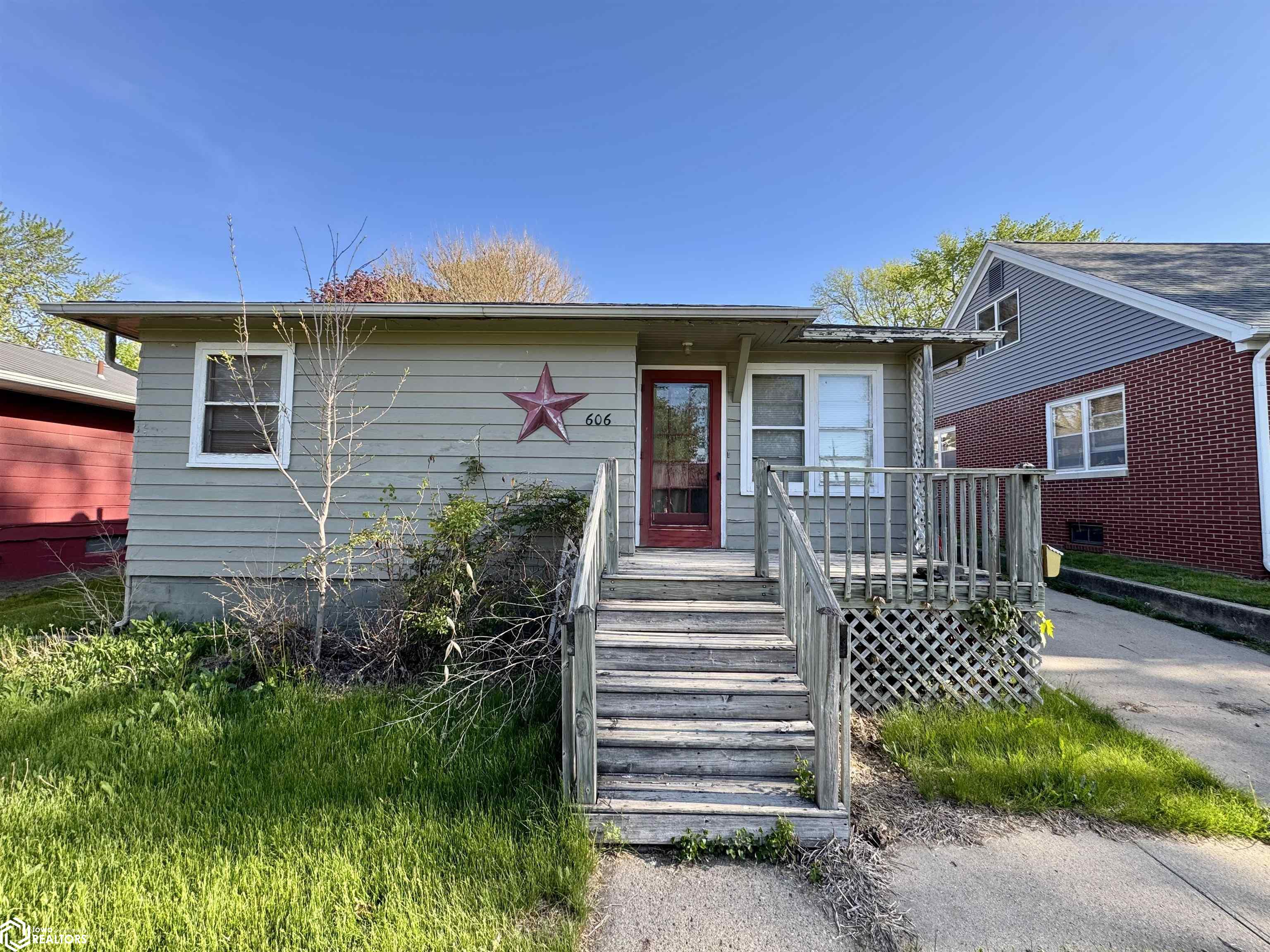 606 Chicago Street, Audubon, Iowa image 1