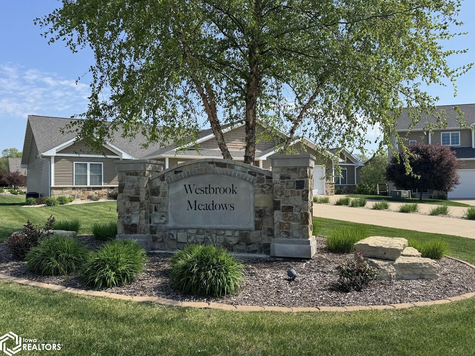 5186 Turnberry Court, Burlington, Iowa image 3