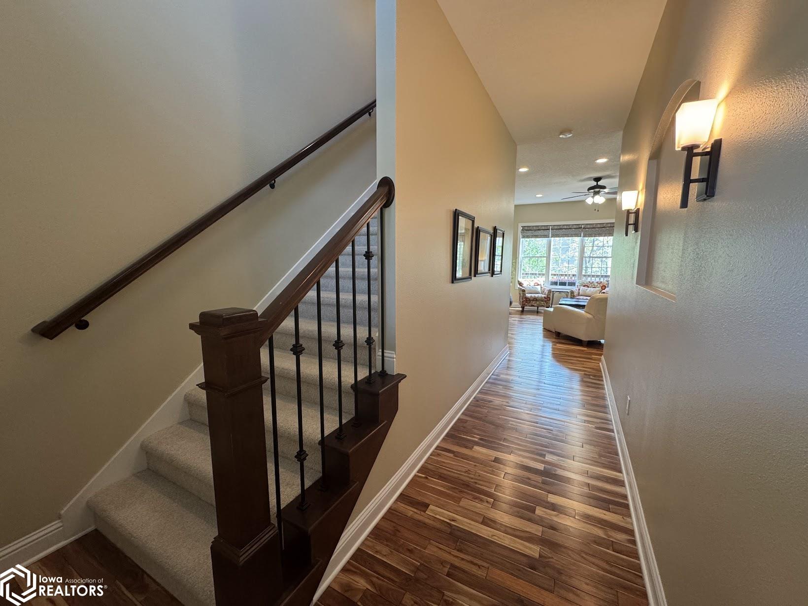 5186 Turnberry Court, Burlington, Iowa image 4