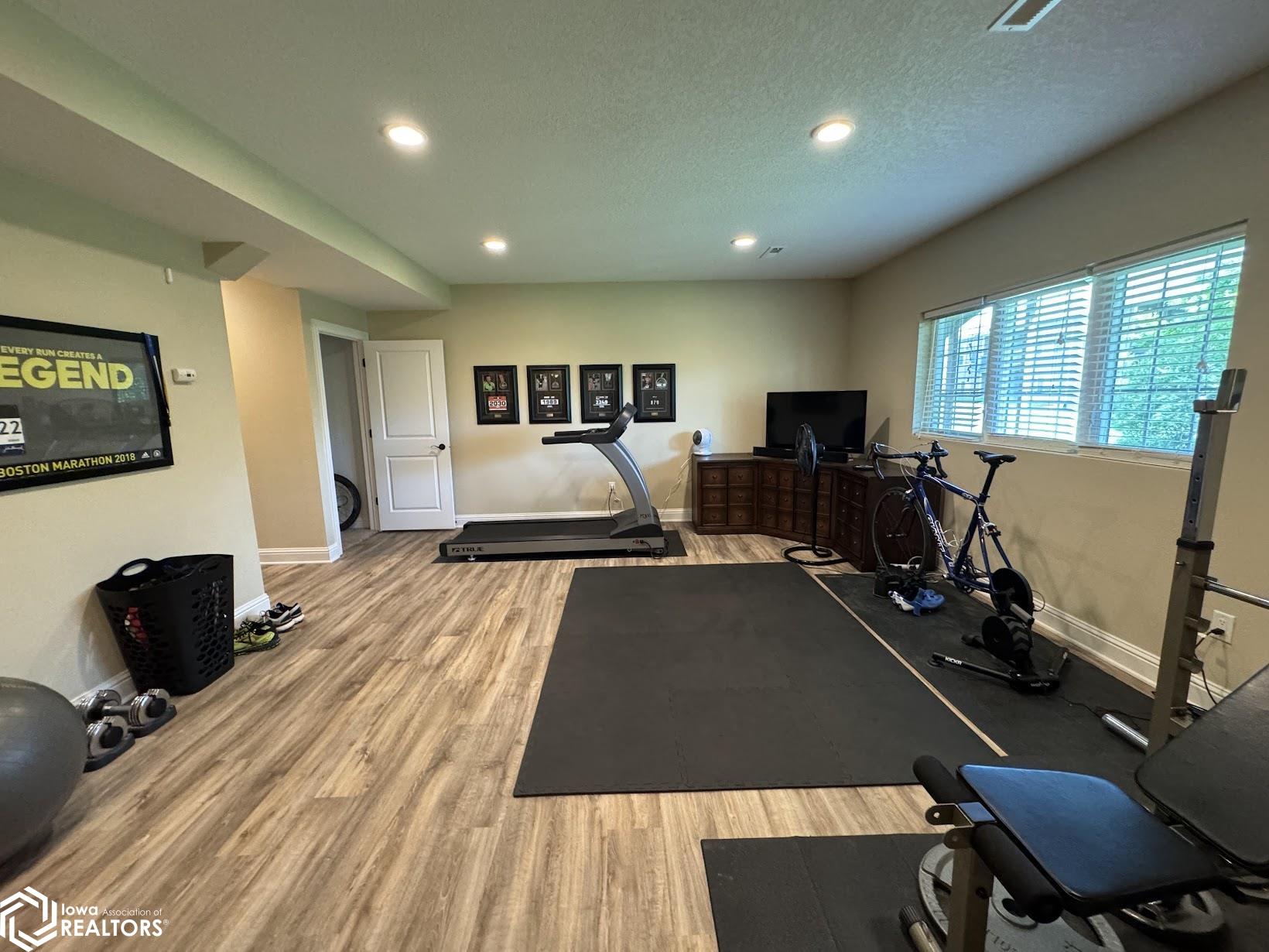 5186 Turnberry Court, Burlington, Iowa image 37