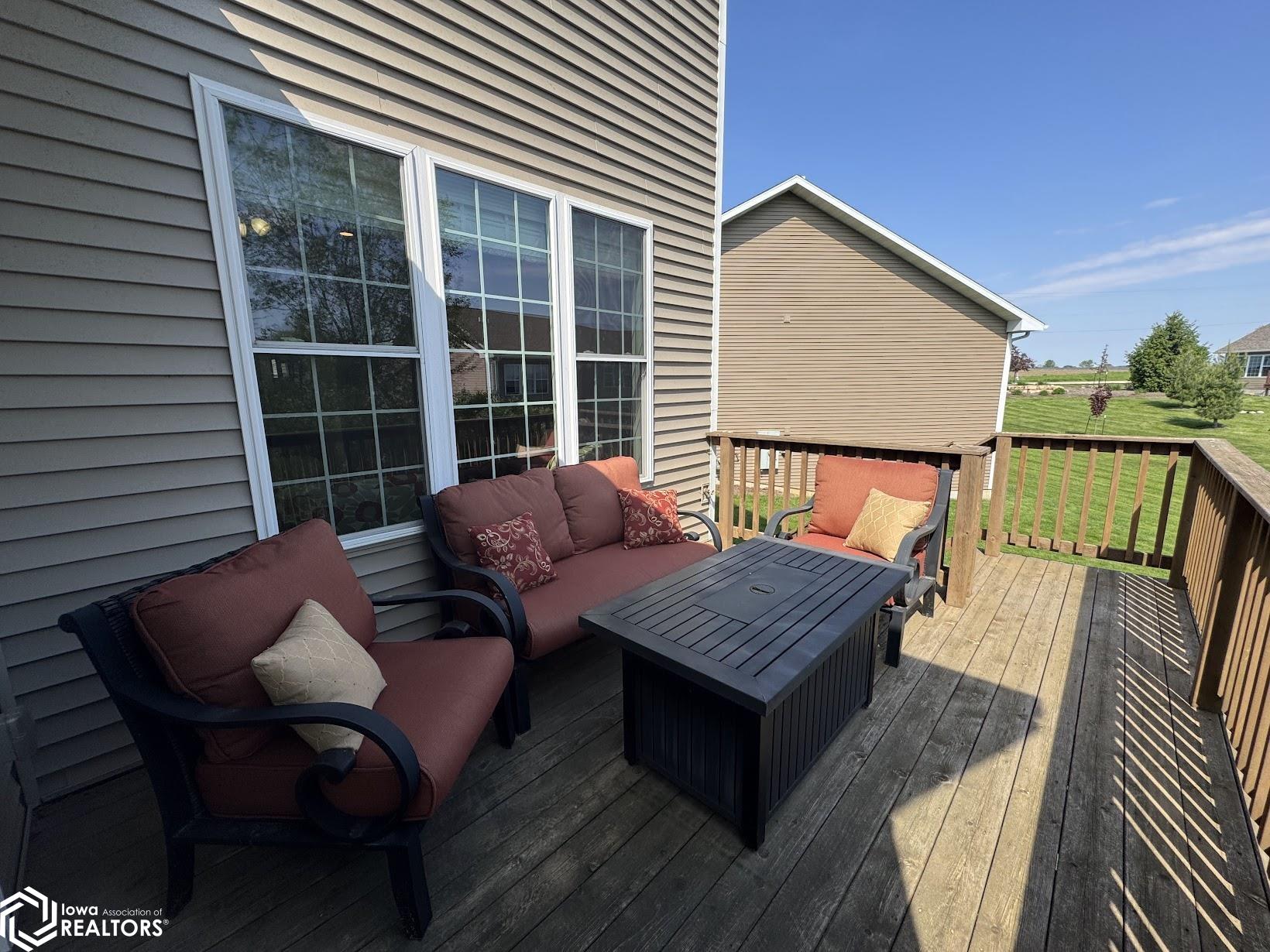 5186 Turnberry Court, Burlington, Iowa image 10