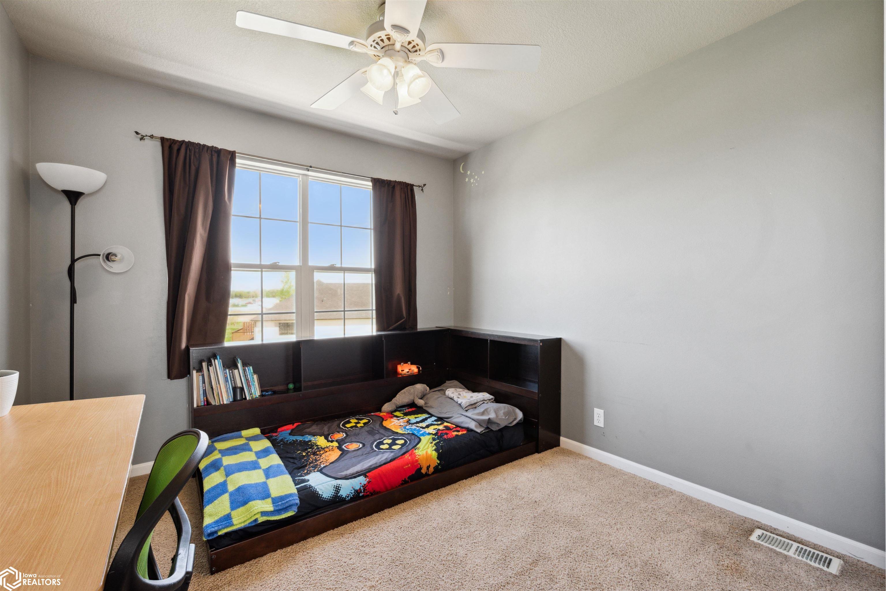 1305 S G Avenue #15, Nevada, Iowa image 13