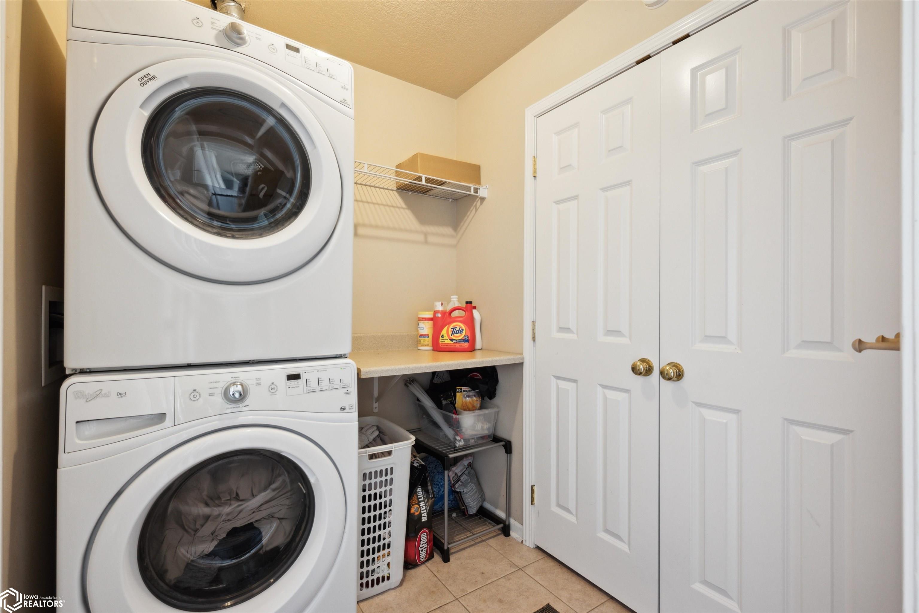 1305 S G Avenue #15, Nevada, Iowa image 4