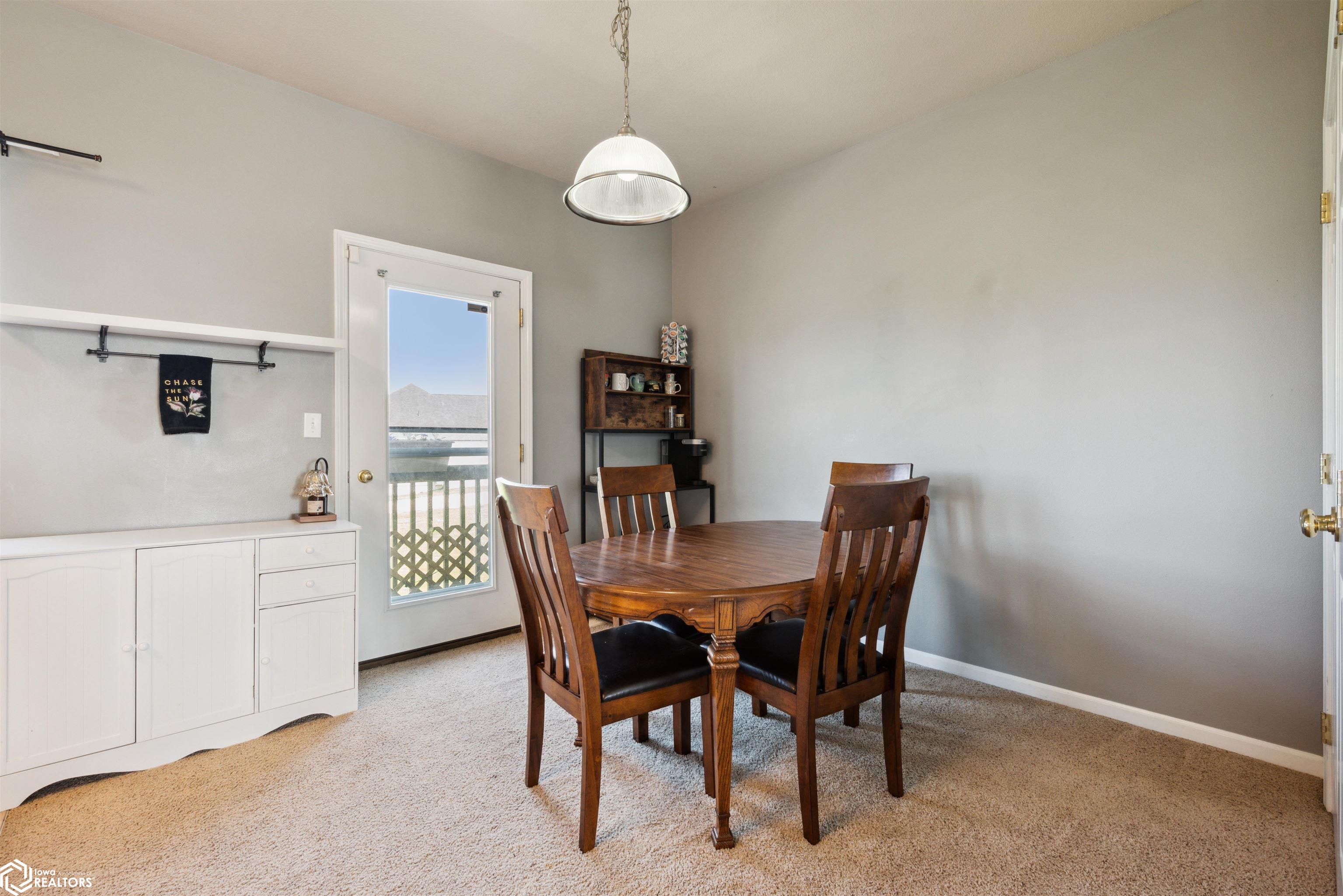 1305 S G Avenue #15, Nevada, Iowa image 8
