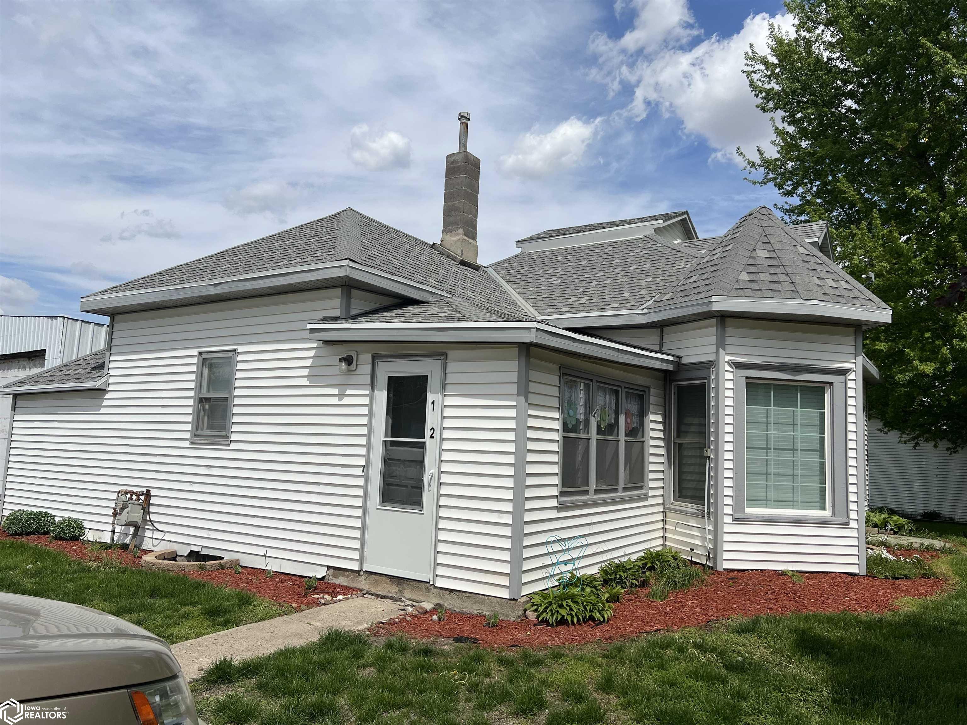 102 N Boyer Street, Dow City, Iowa image 2