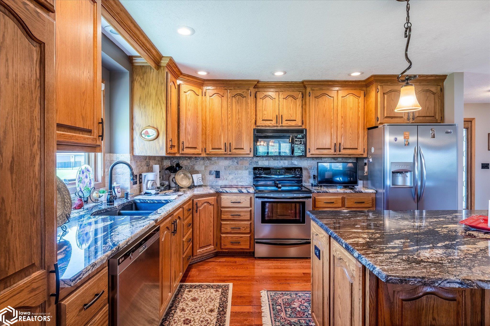 1308 Southridge Drive, Harlan, Iowa image 20