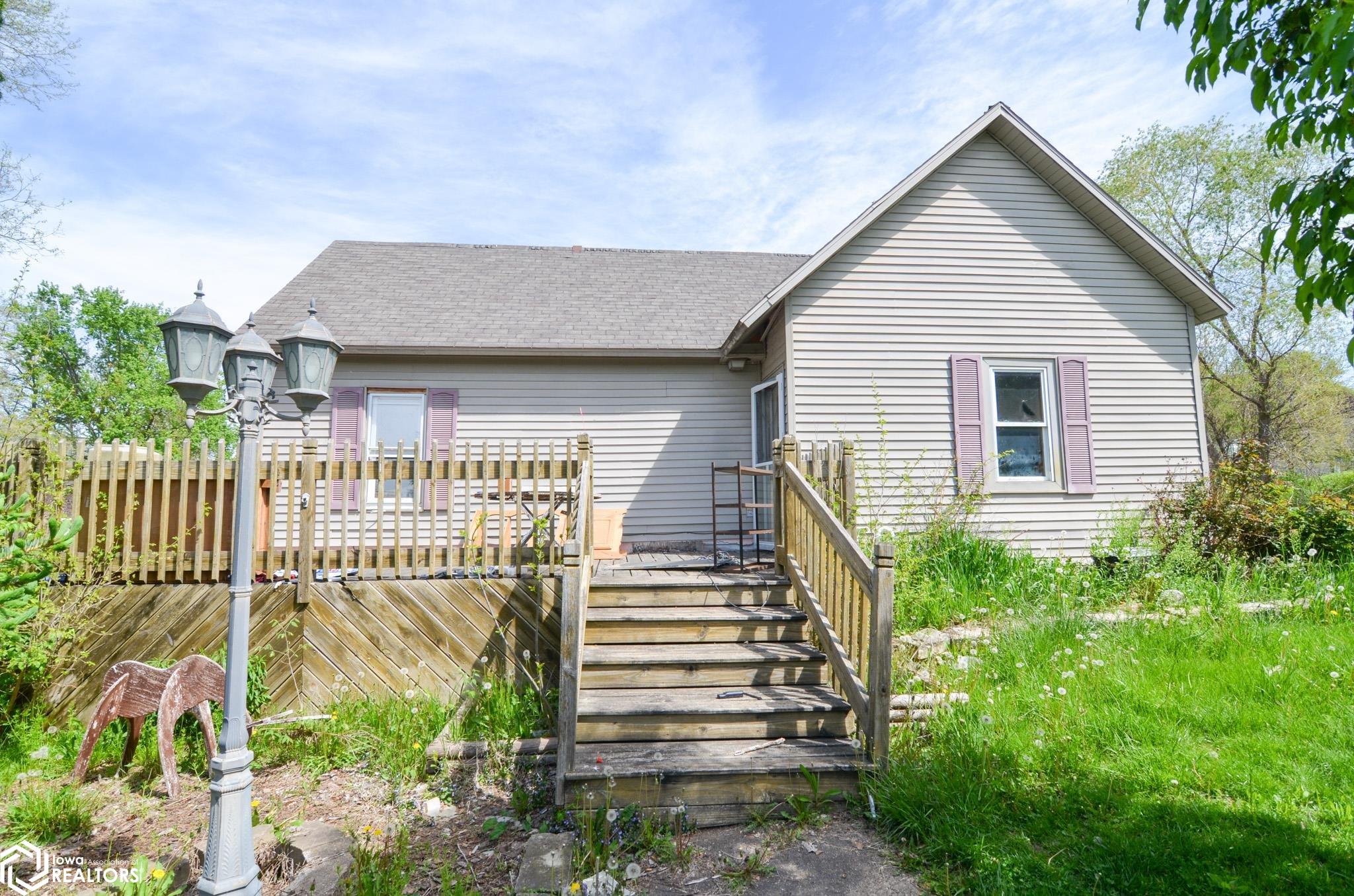 300 Center Street, Searsboro, Iowa image 2