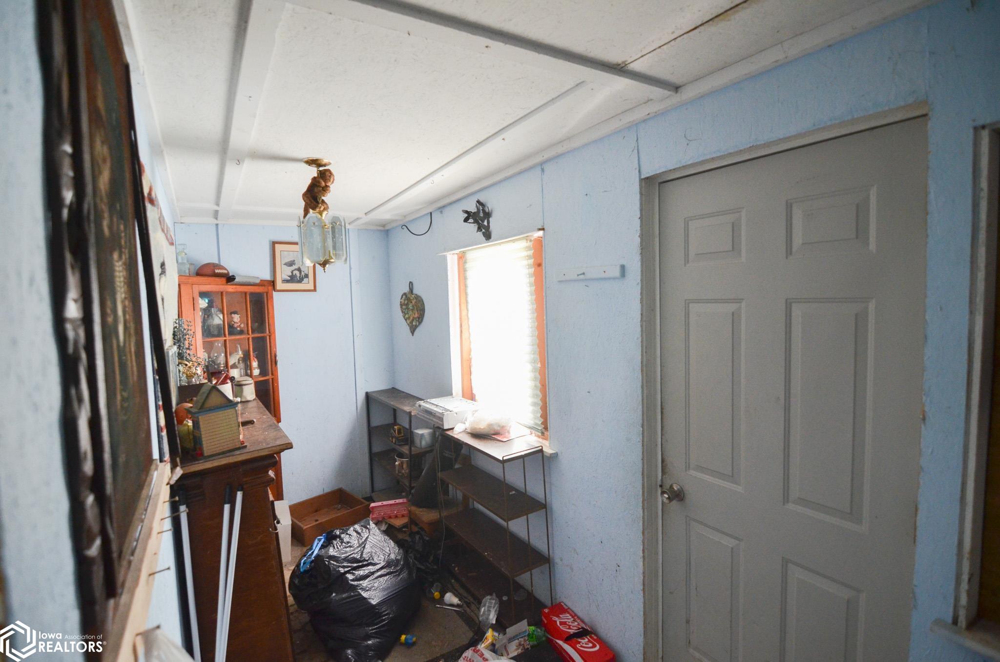 300 Center Street, Searsboro, Iowa image 6