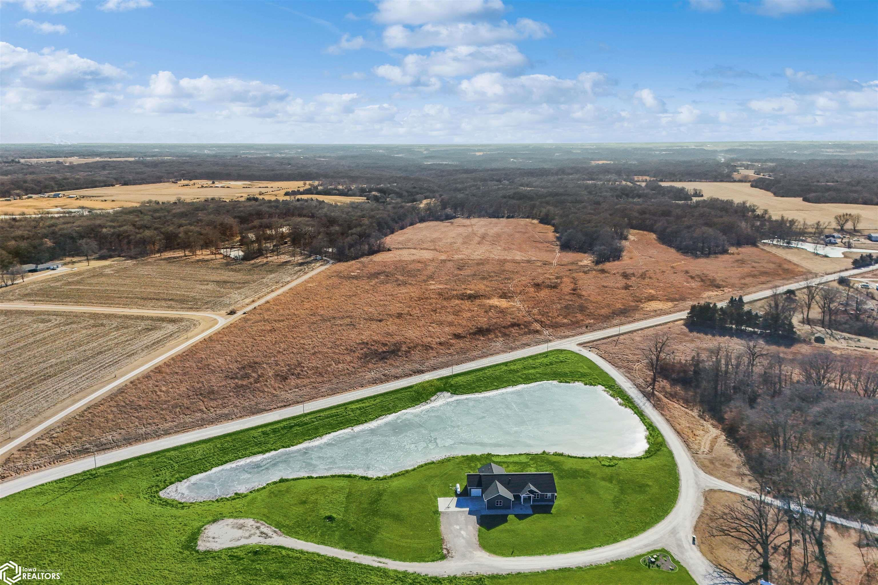 2787 Deer Valley Lane, Danville, Iowa image 41