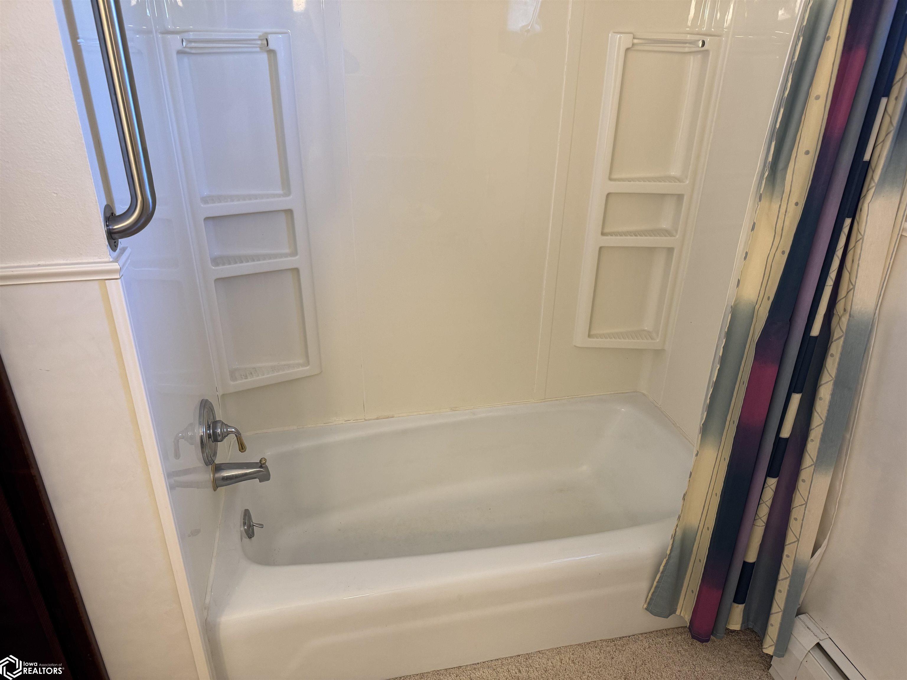 204 N Harrison Street, Toledo, Iowa image 12