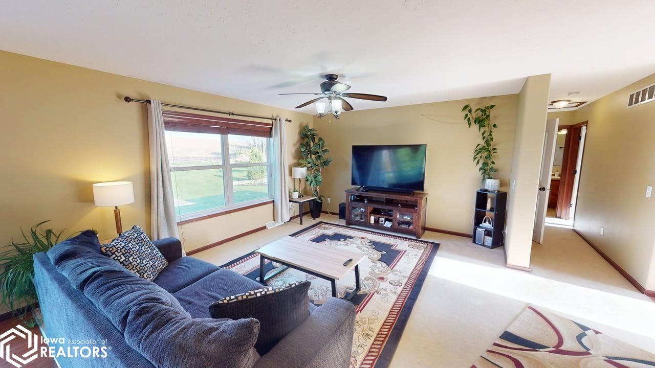 113 Wild Rose Avenue, Forest City, Iowa image 15
