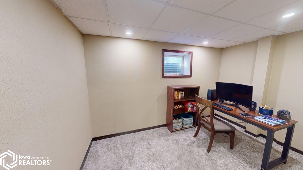 113 Wild Rose Avenue, Forest City, Iowa image 32