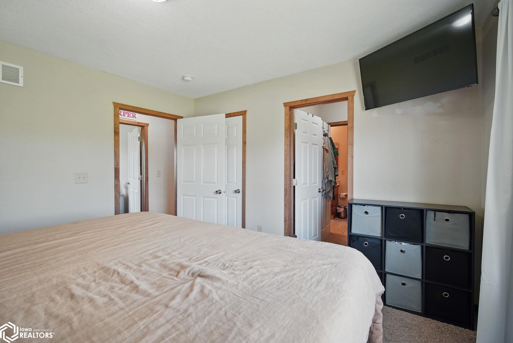 259 Manor Drive, Osceola, Iowa image 17