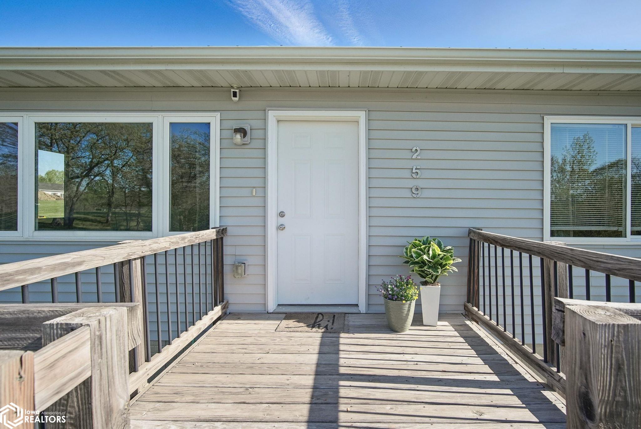 259 Manor Drive, Osceola, Iowa image 3