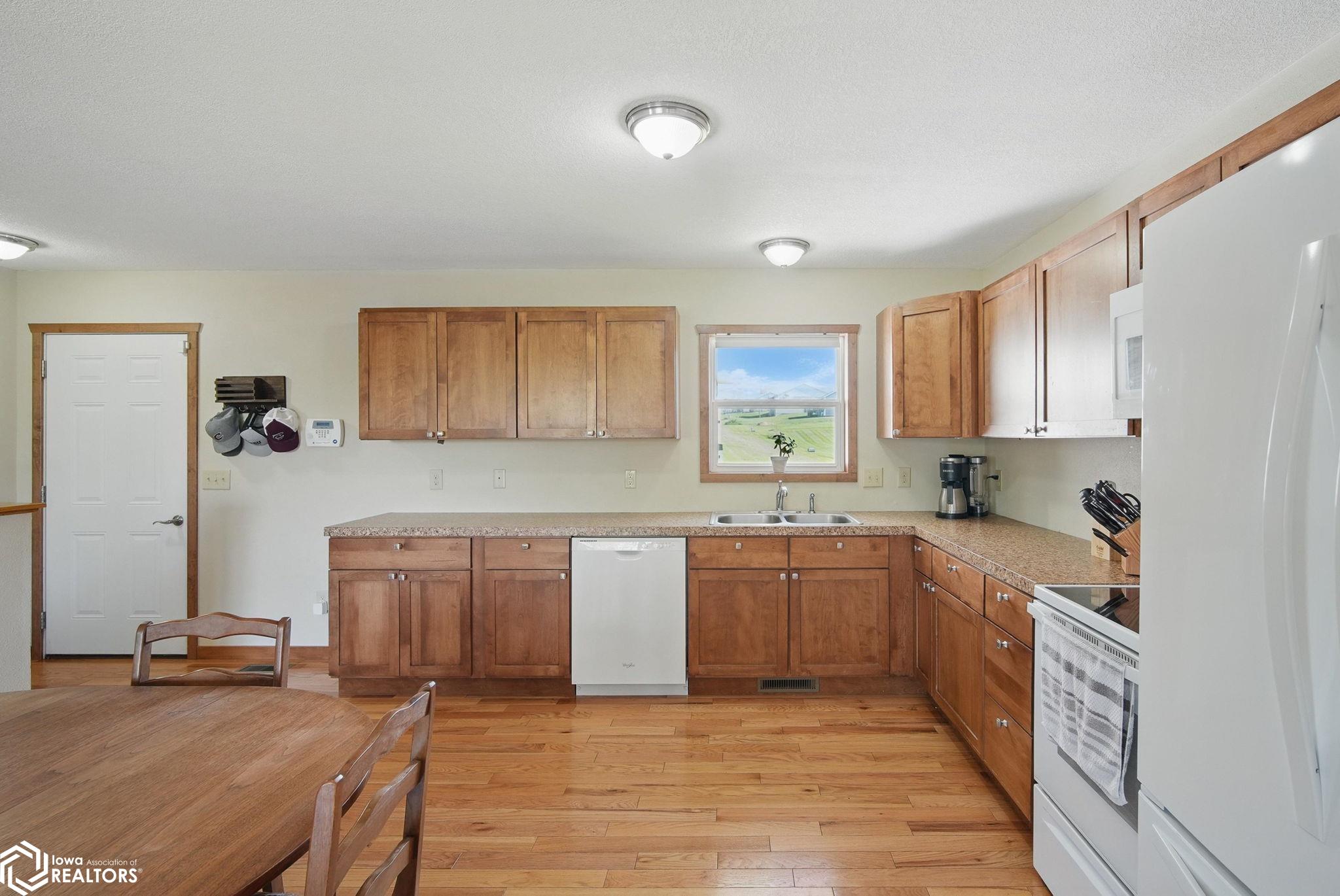 259 Manor Drive, Osceola, Iowa image 9