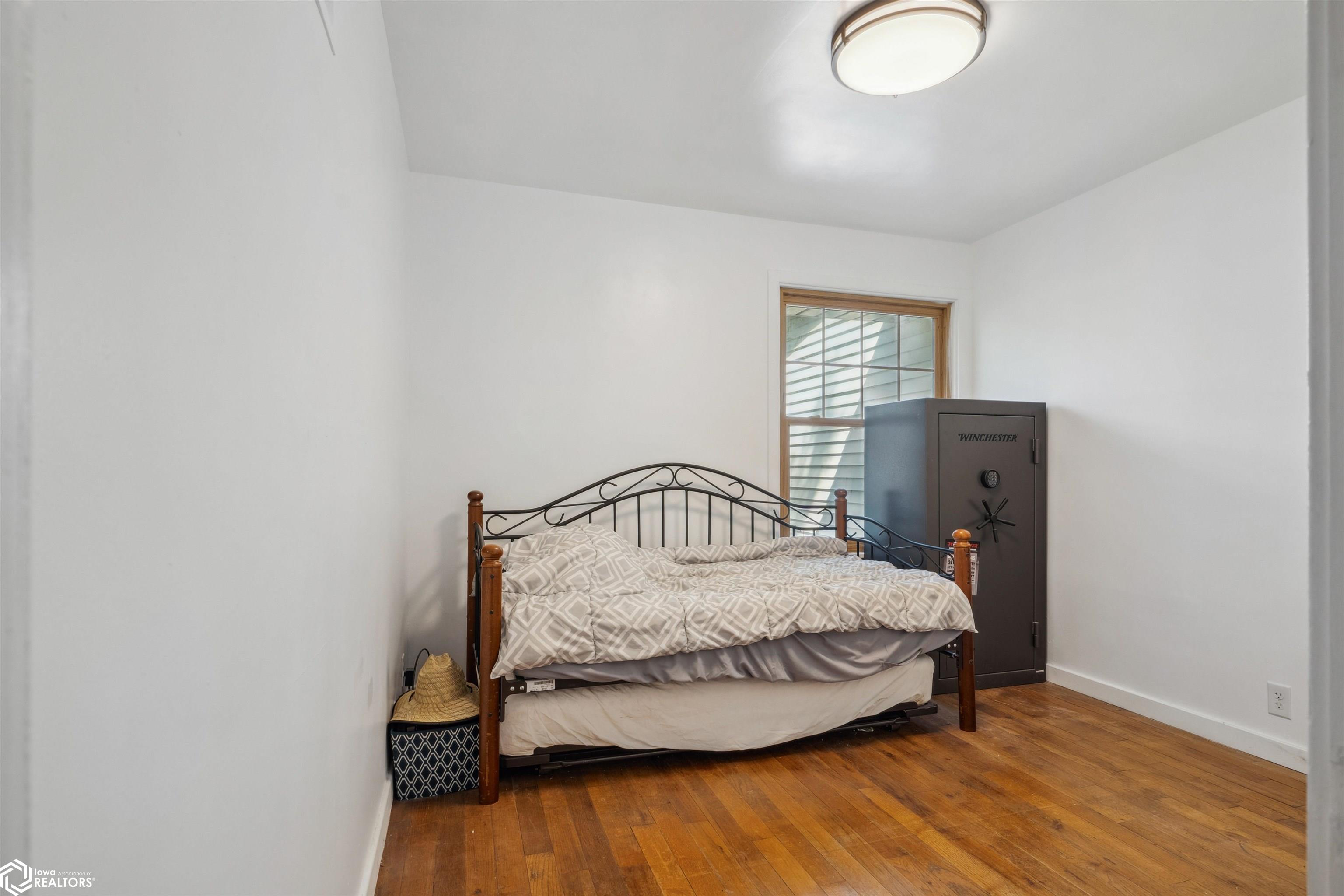 1413 Agency Street, Burlington, Iowa image 11