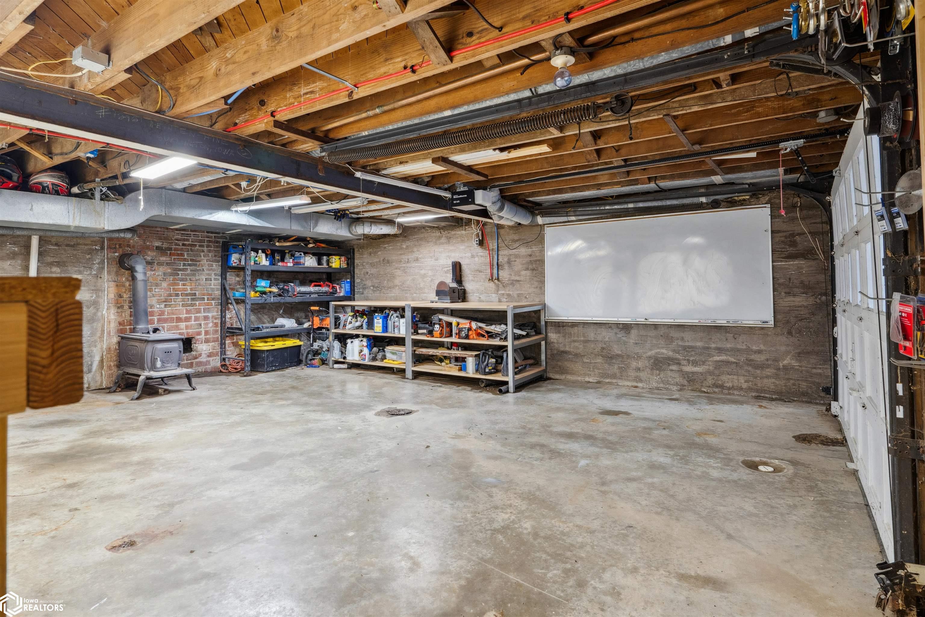 1413 Agency Street, Burlington, Iowa image 20