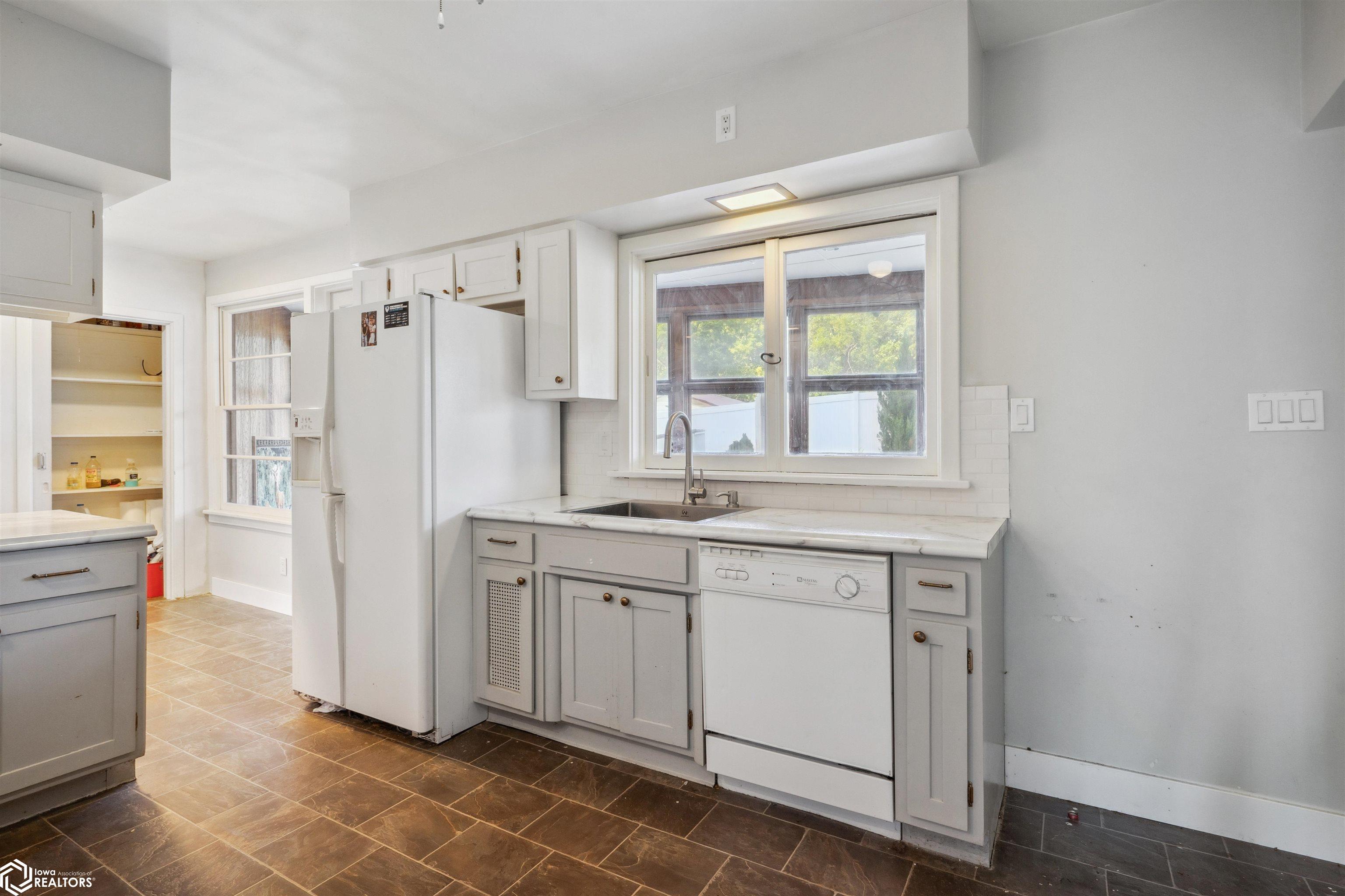 1413 Agency Street, Burlington, Iowa image 9