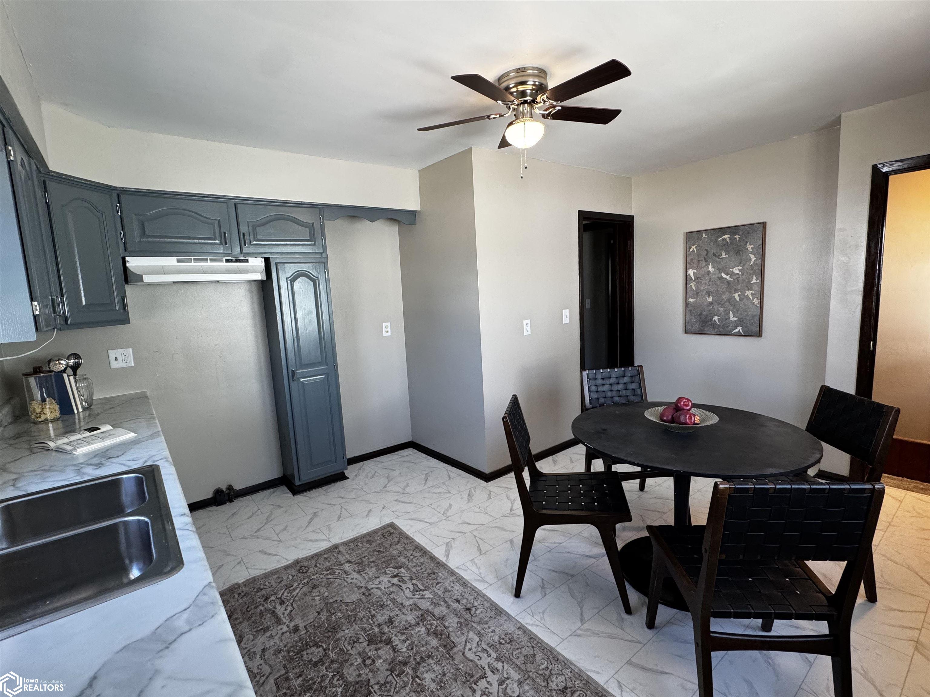 1610 Elder Drive, Marshalltown, Iowa image 10