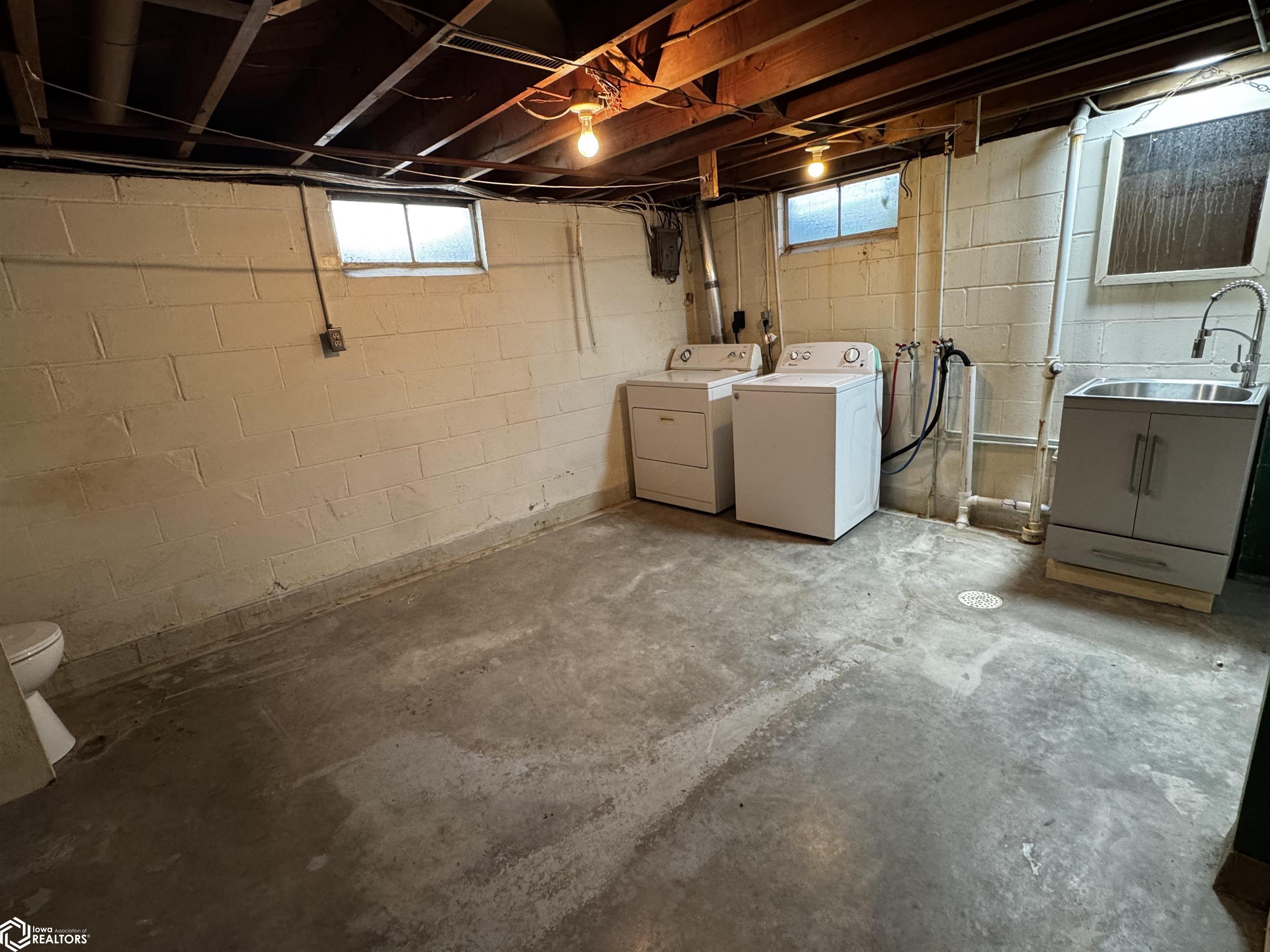 1610 Elder Drive, Marshalltown, Iowa image 16