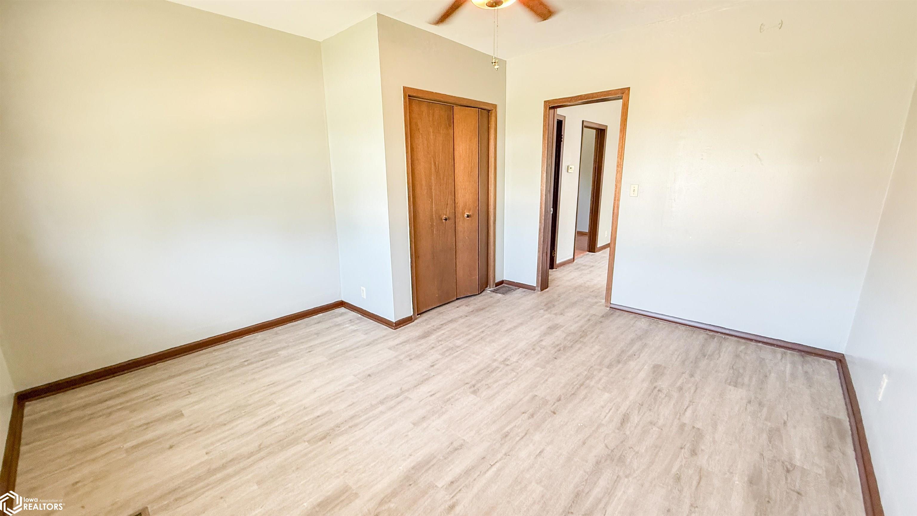 1334 S Leebrick Street, Burlington, Iowa image 18