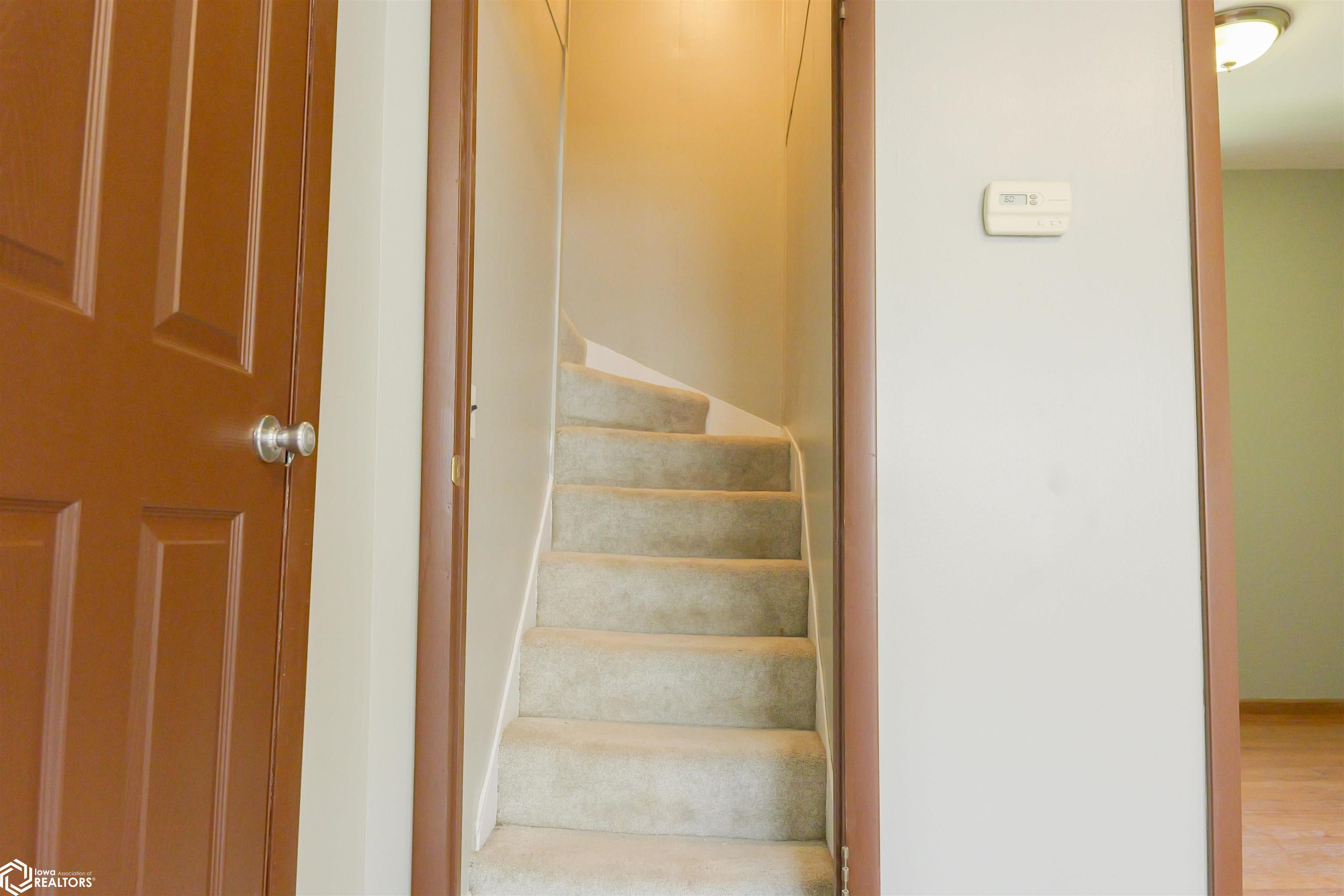 1334 S Leebrick Street, Burlington, Iowa image 30