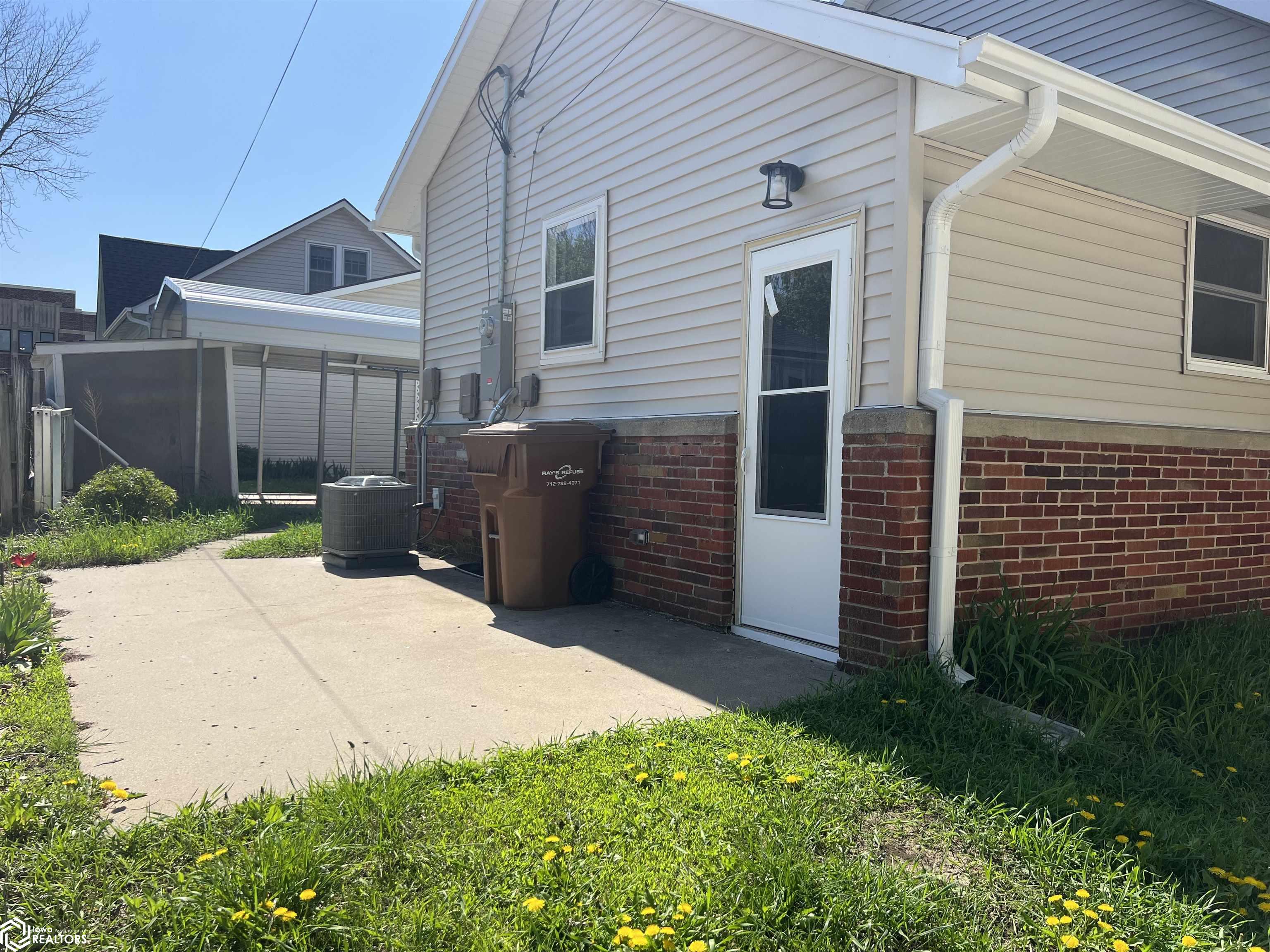 204 W 11th Street, Carroll, Iowa image 12