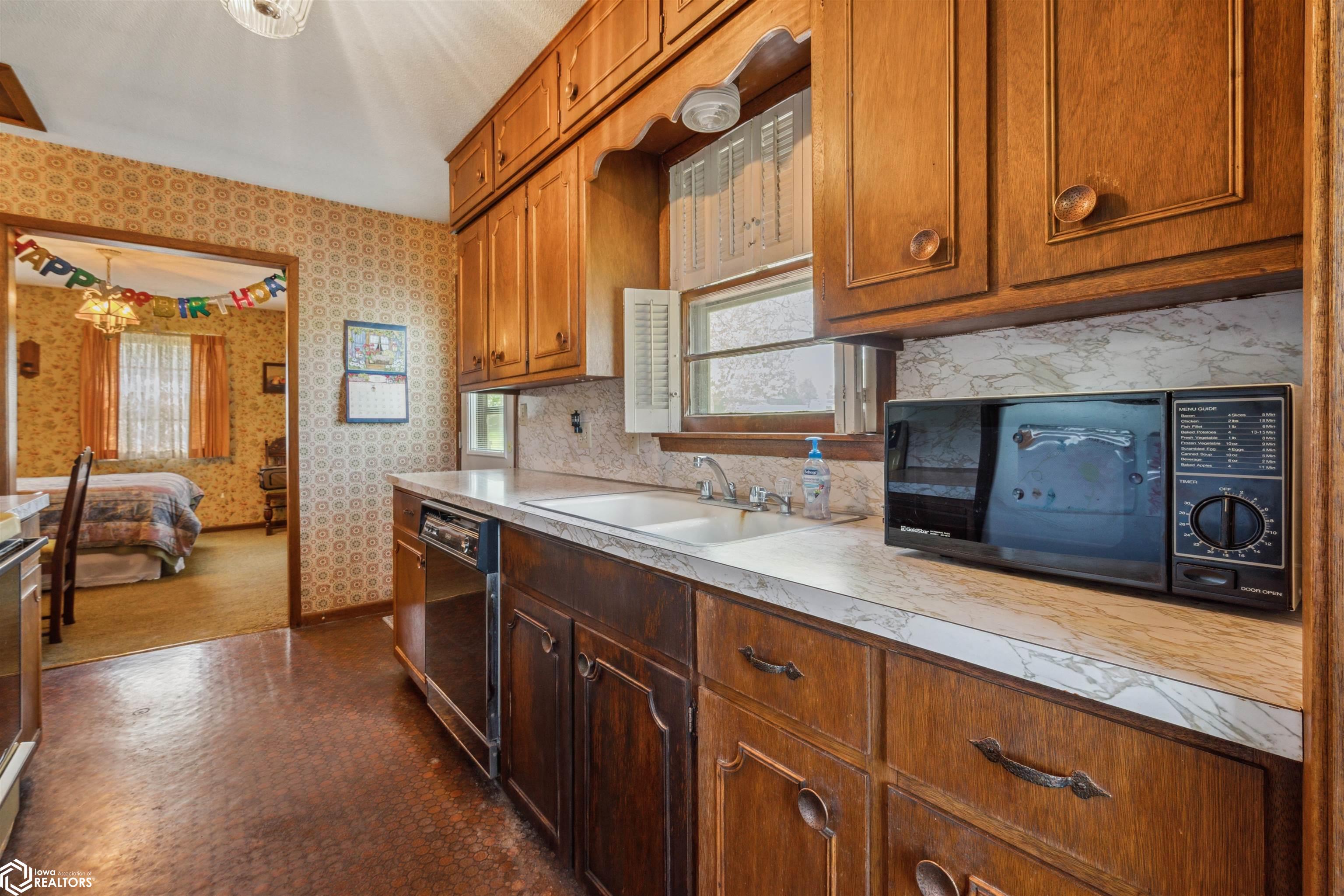 620 Highview Street, Nevada, Iowa image 6