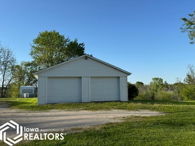 211 Grant Street, Bedford, Iowa image 21