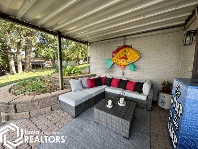 1044 Lakeshore Drive, Brooklyn, Iowa image 34