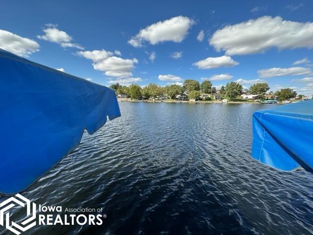 1044 Lakeshore Drive, Brooklyn, Iowa image 37