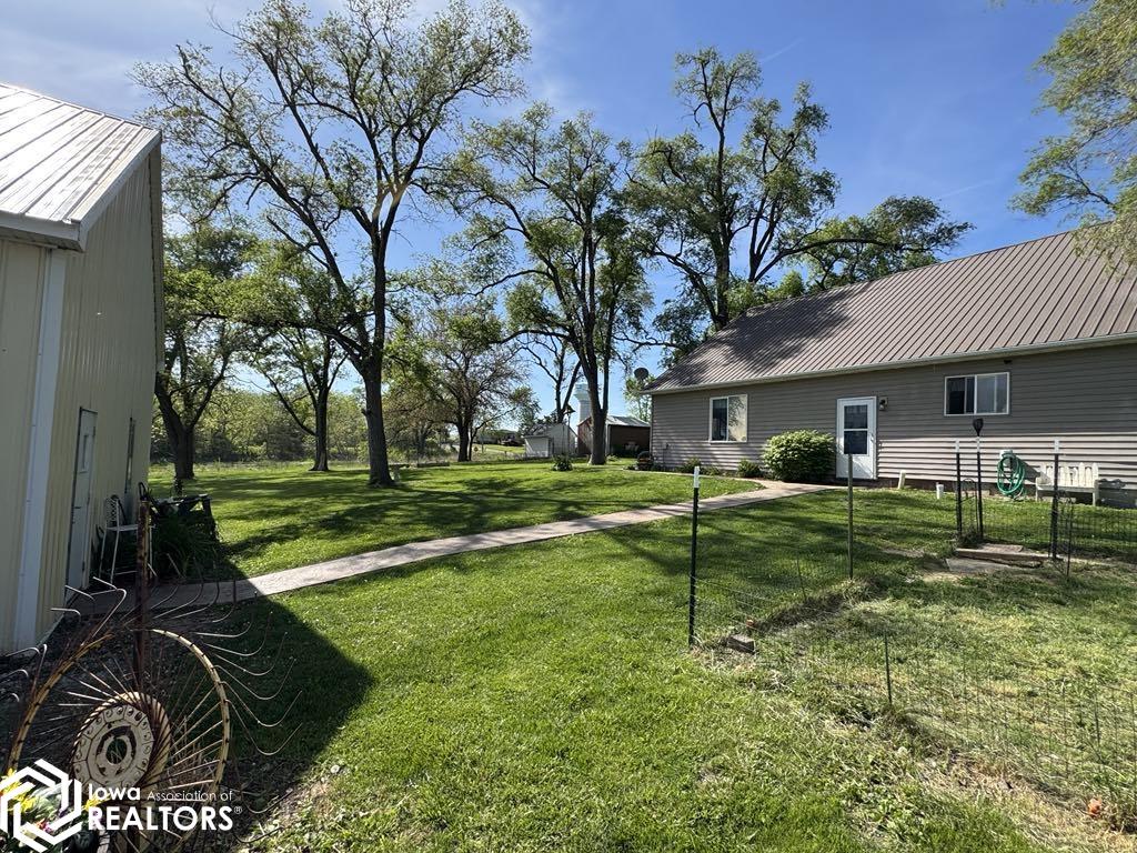 17889 201st Avenue, Centerville, Iowa image 9