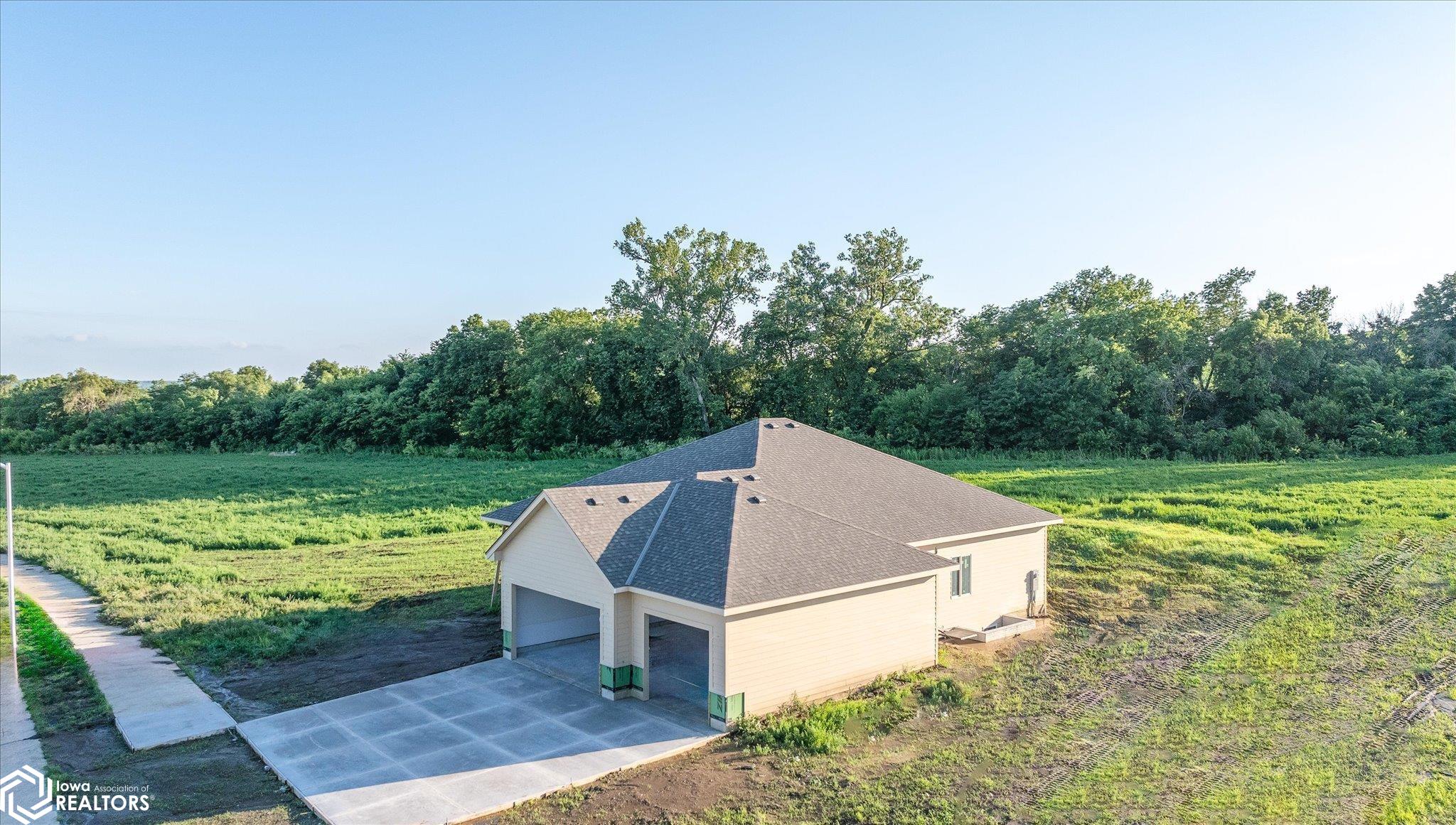 508 Harvest Hills Drive, Woodbine, Iowa image 24
