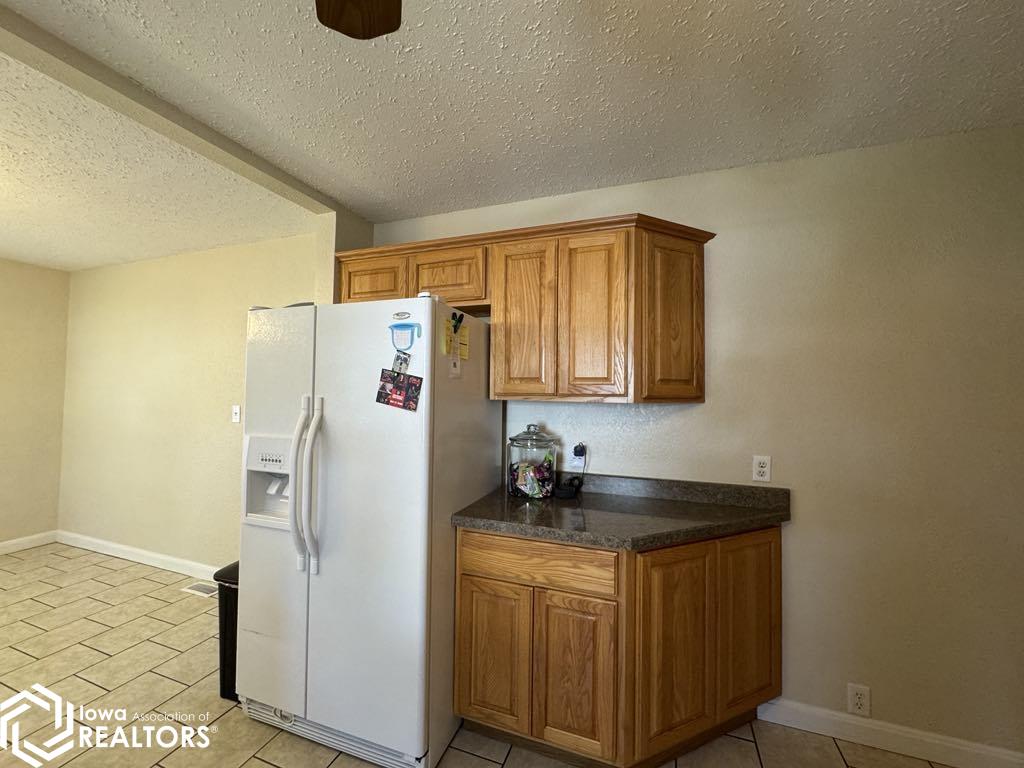 405 E Wall Street, Centerville, Iowa image 11