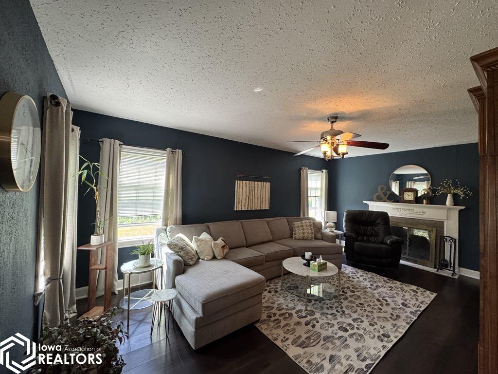 405 E Wall Street, Centerville, Iowa image 18