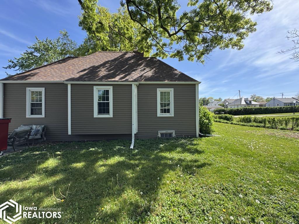405 E Wall Street, Centerville, Iowa image 5