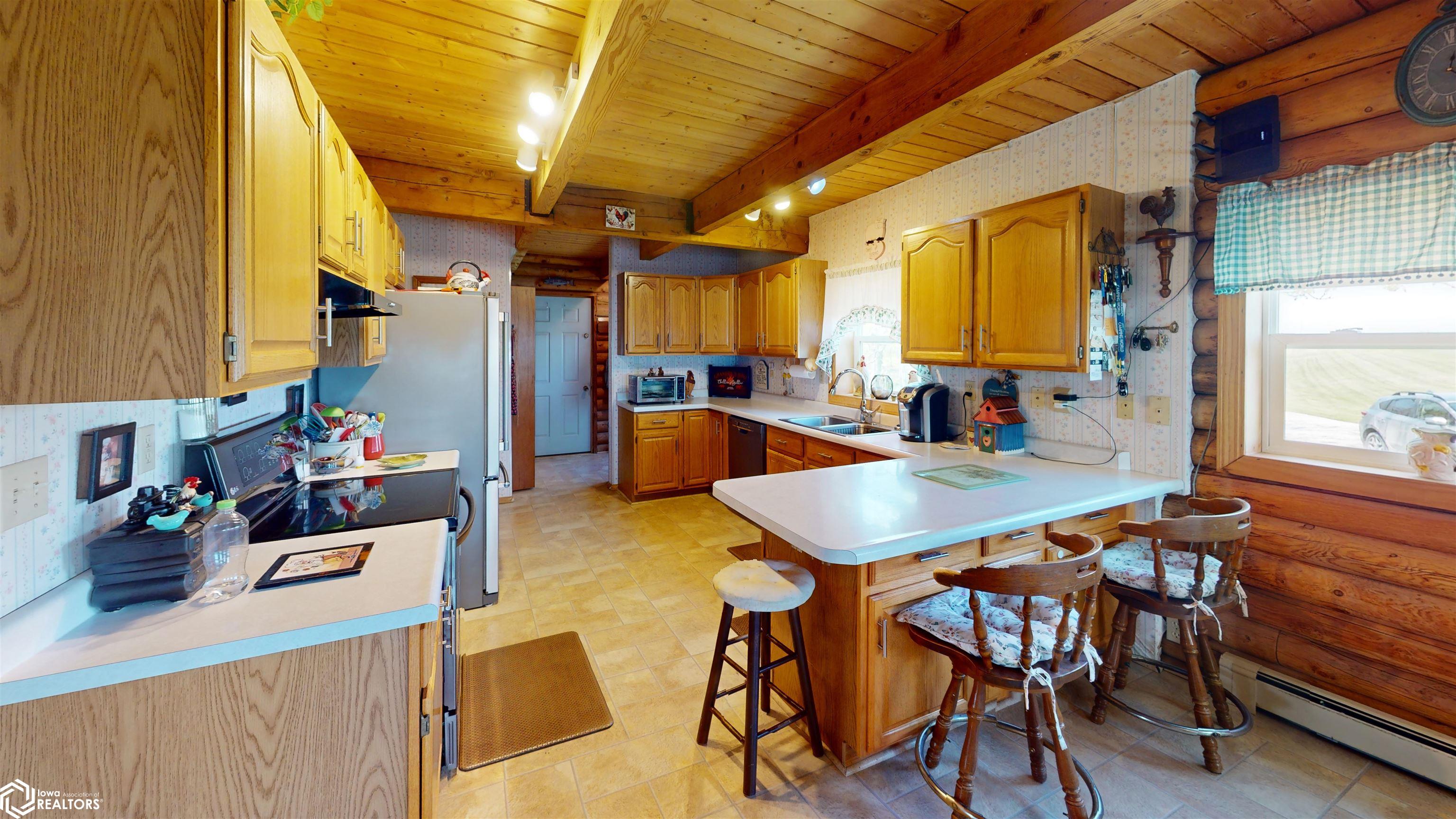 1239 Pleasant Plain Road, Brighton, Iowa image 6