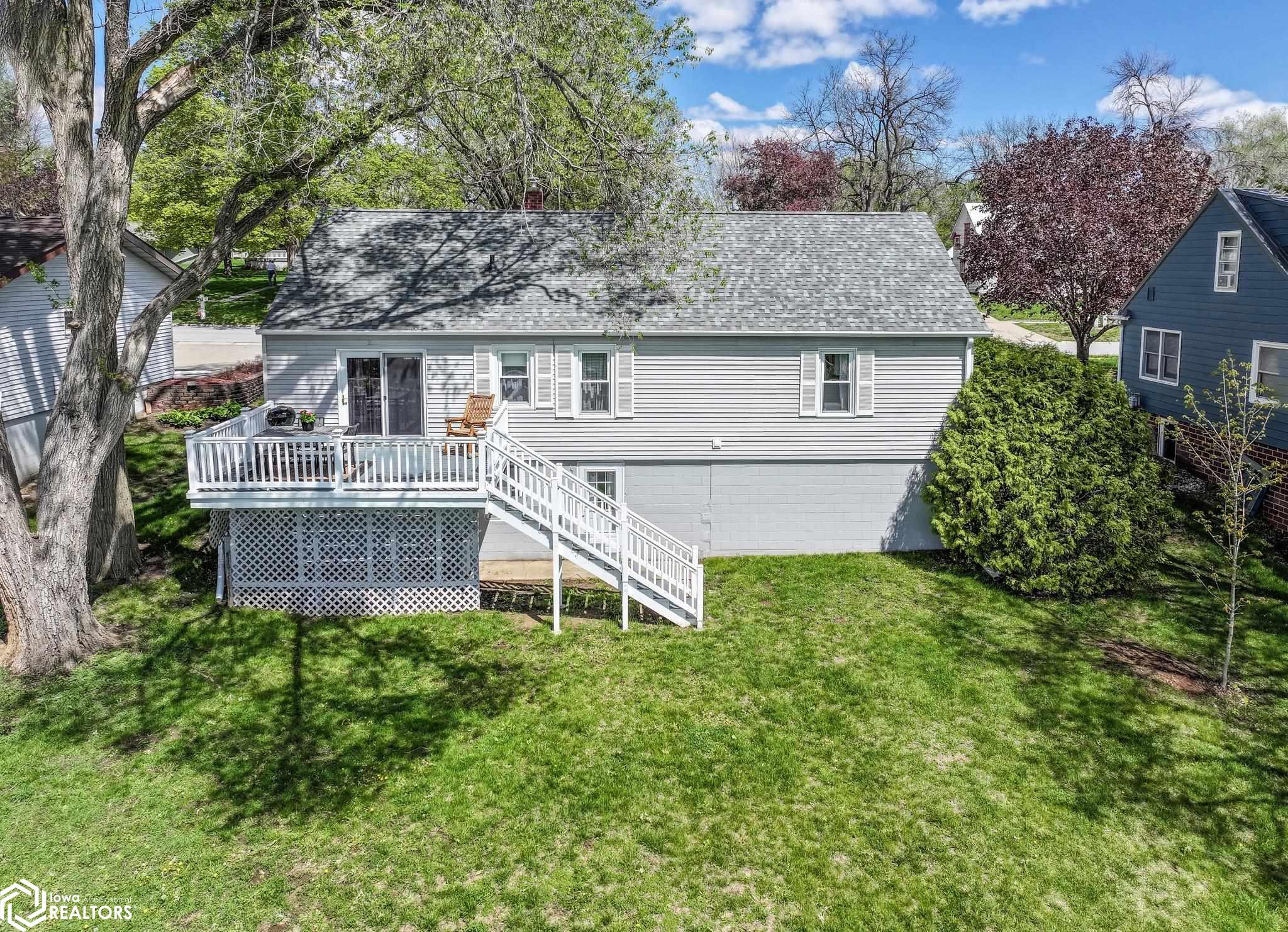 1321 Willow Street, Harlan, Iowa image 2