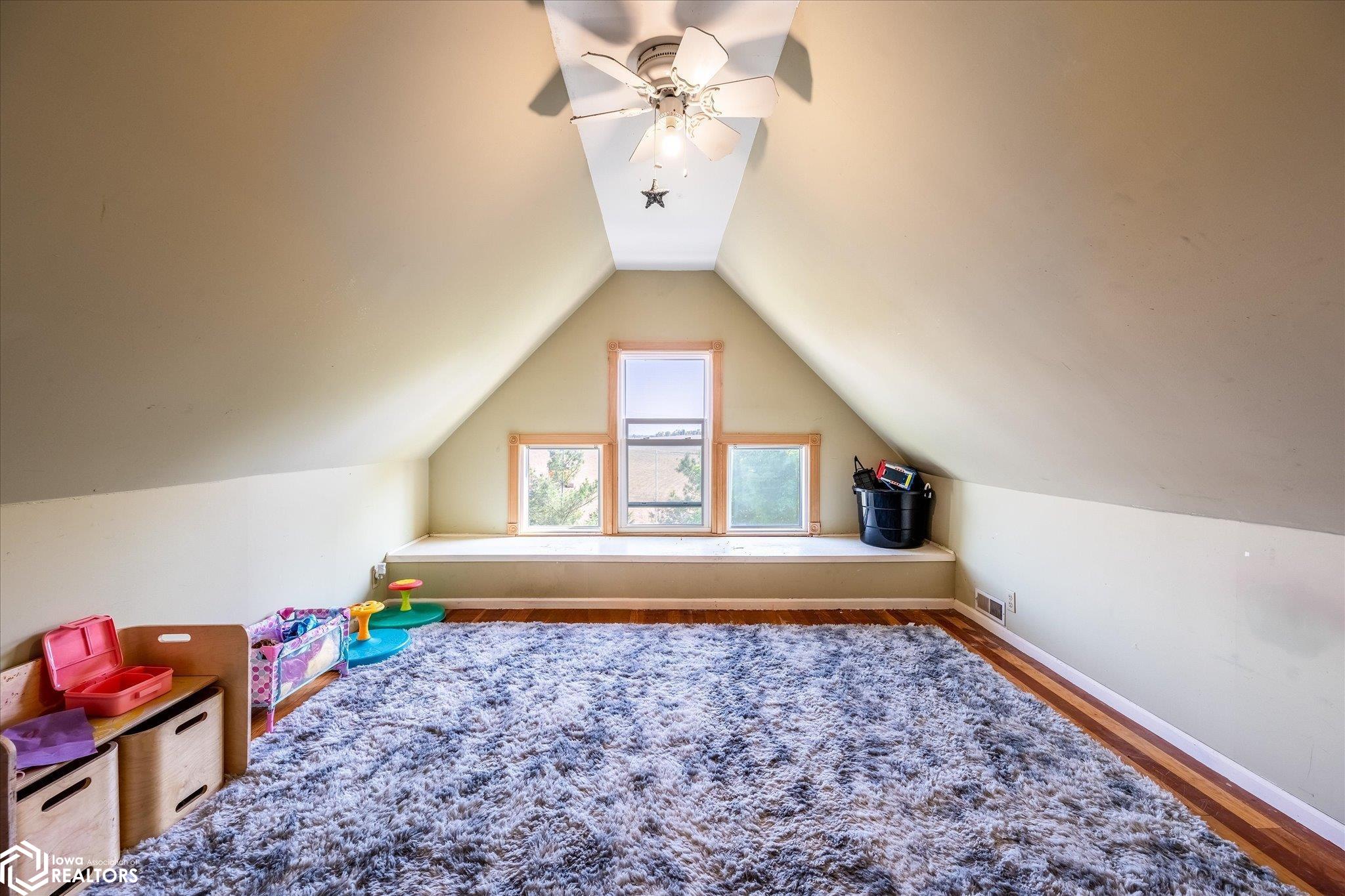 2607 220th Street, Logan, Iowa image 43