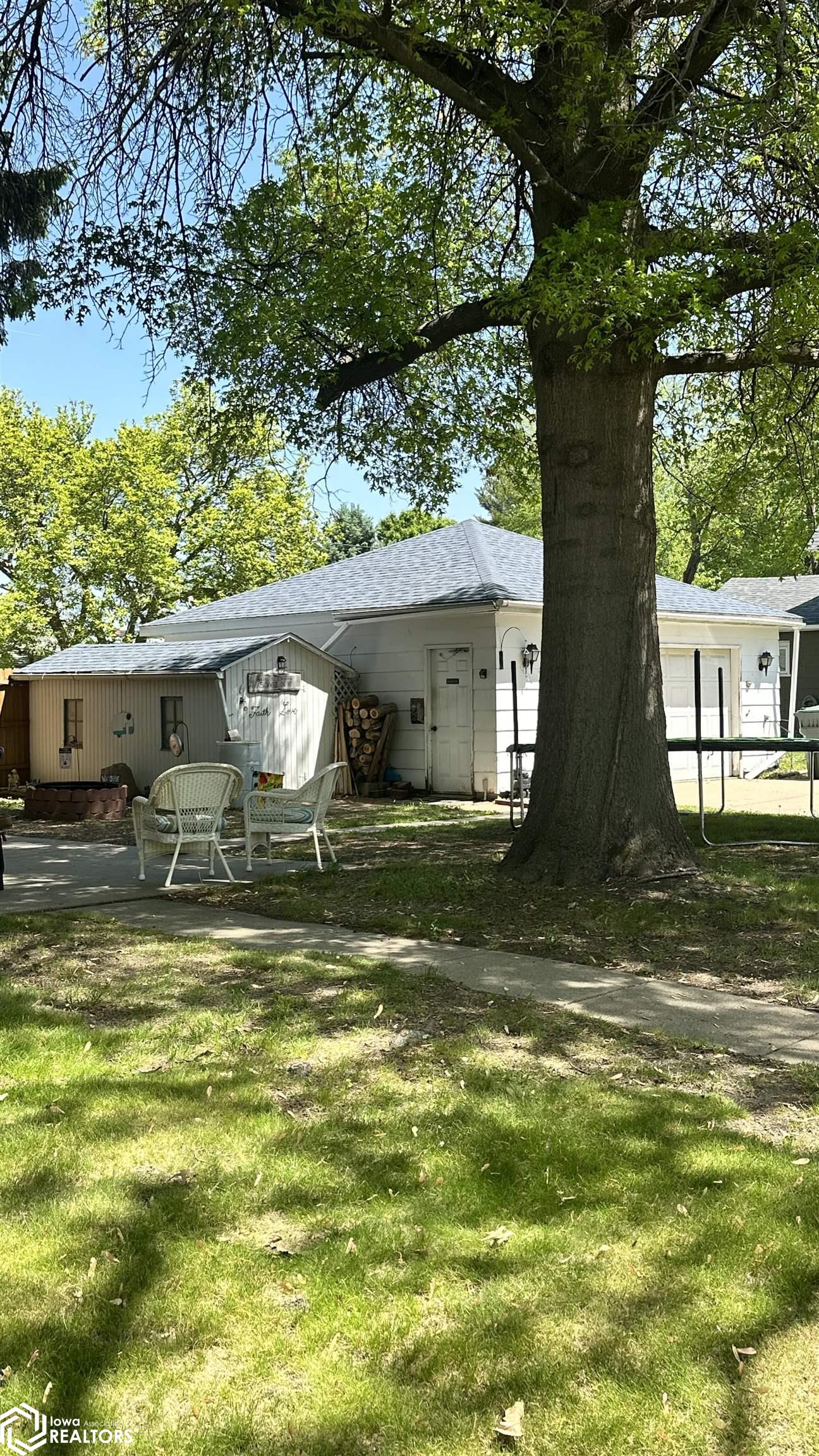614 S 7th Street, Oskaloosa, Iowa image 32