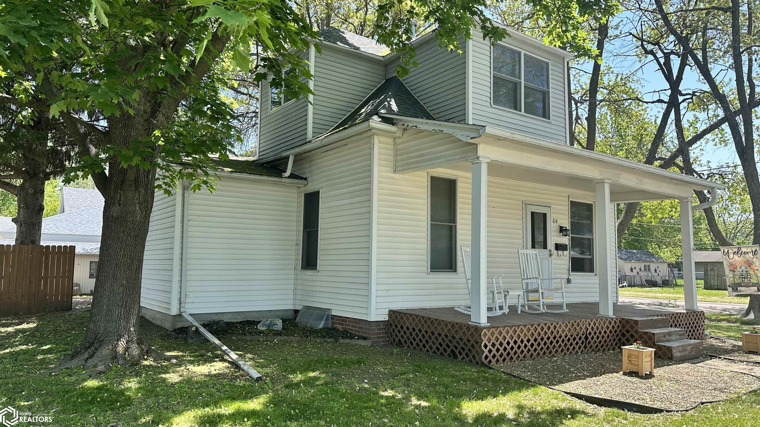 614 S 7th Street, Oskaloosa, Iowa image 5