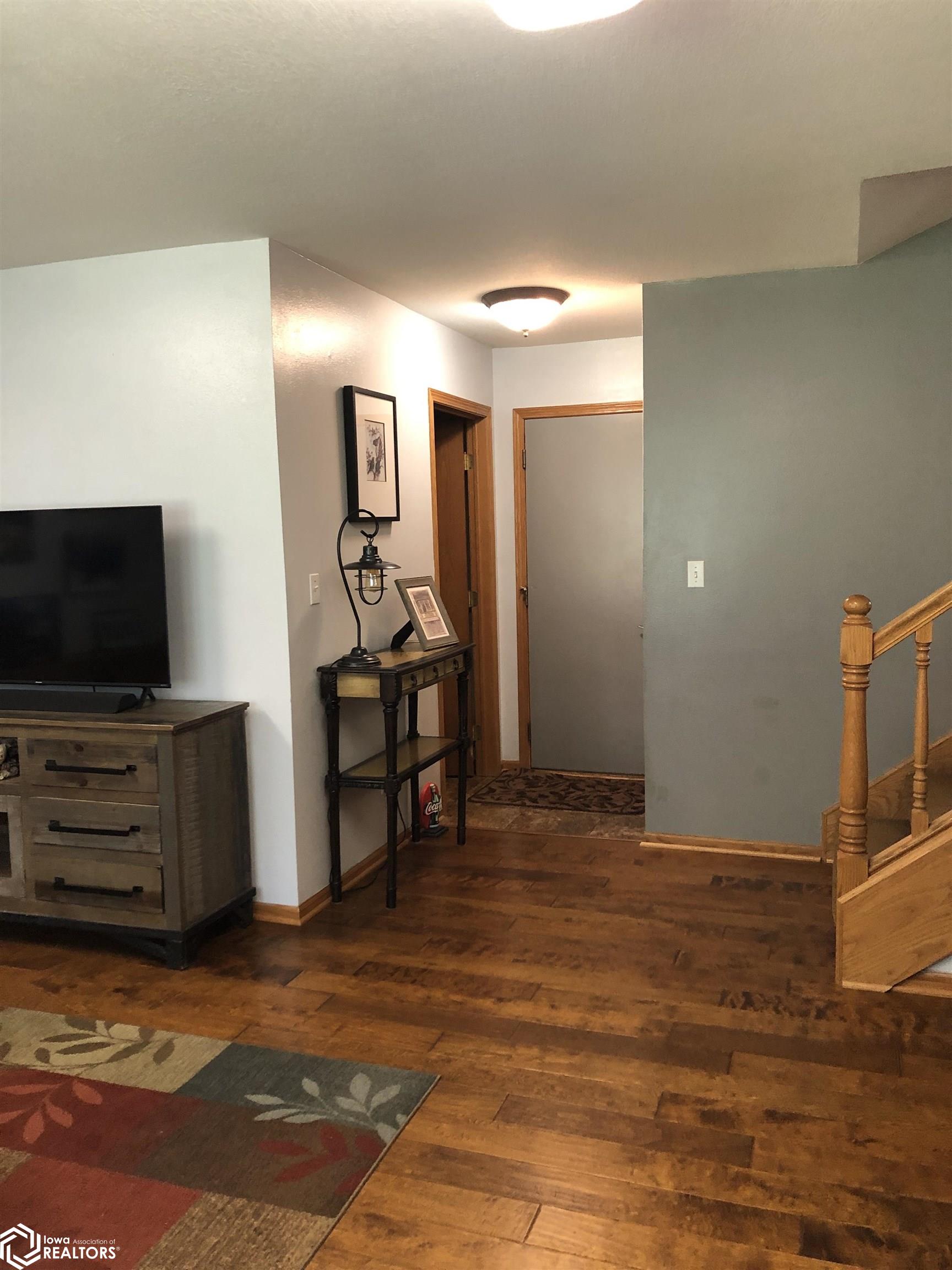 1604 Clay Court, Oskaloosa, Iowa image 15
