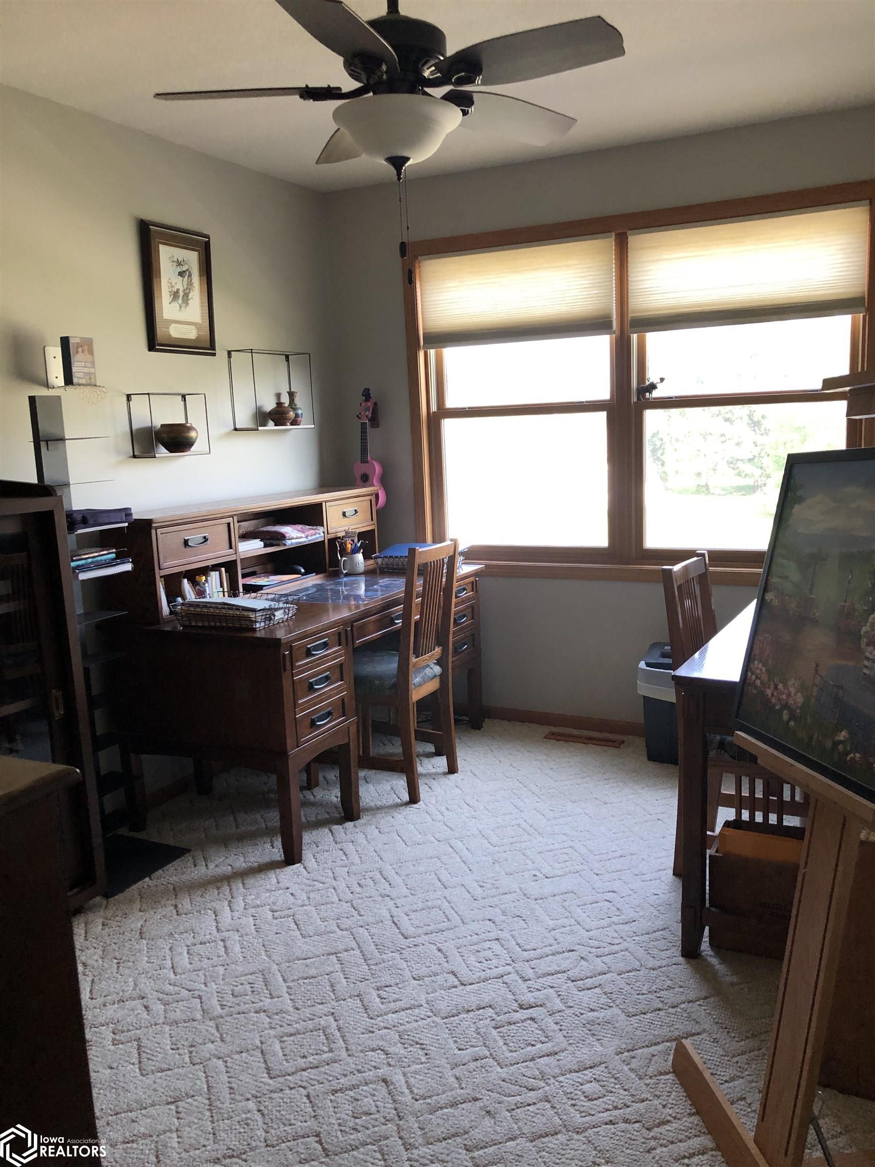 1604 Clay Court, Oskaloosa, Iowa image 21